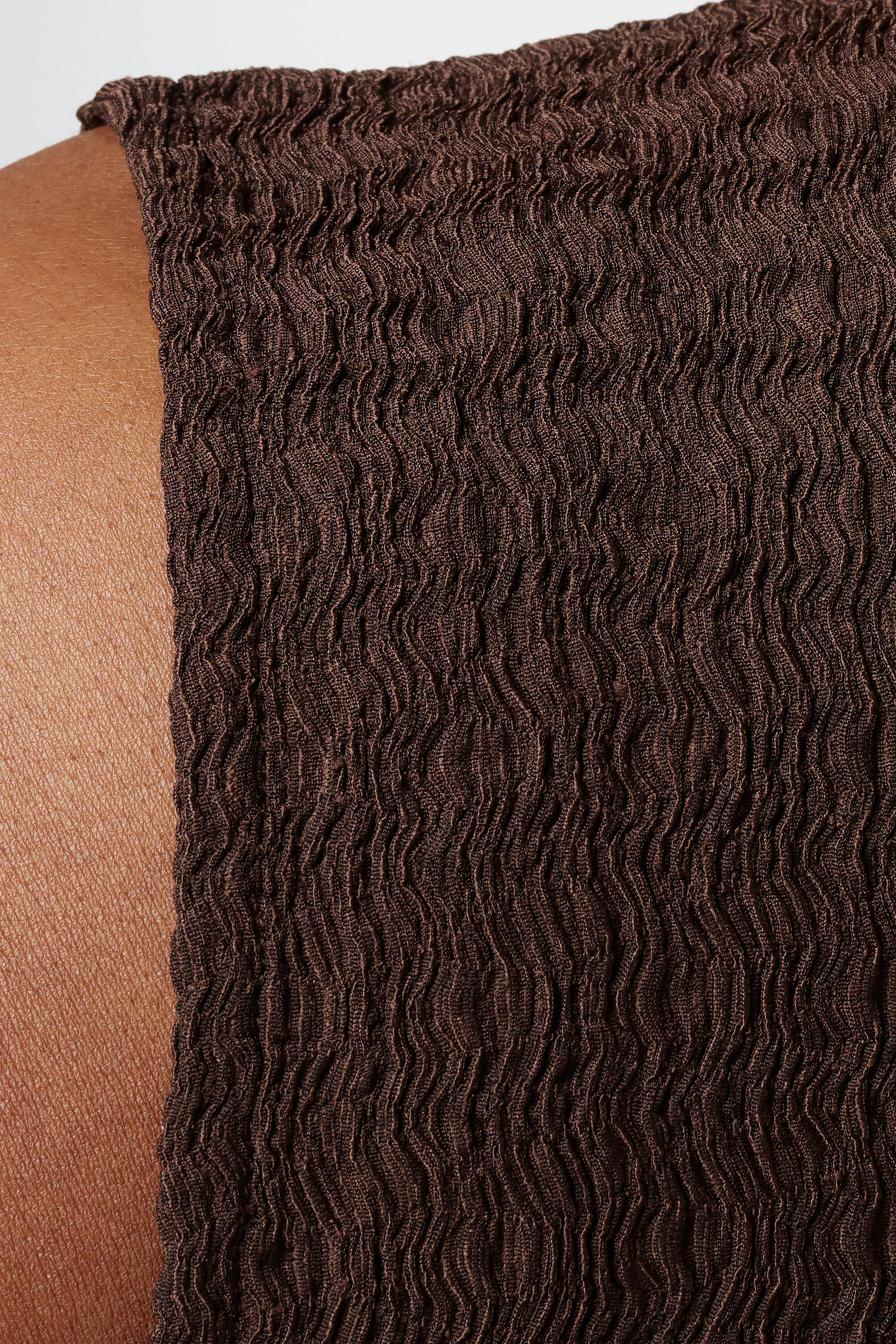 Braunes gekn&ouml;pftes Tank-Top image number 6