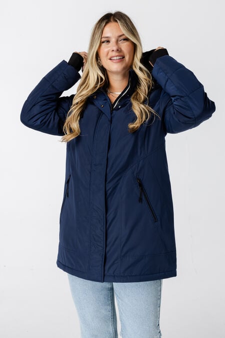 Jacke mit Reißverschluss und Kapuze Jacke mit Reißverschluss und Kapuze