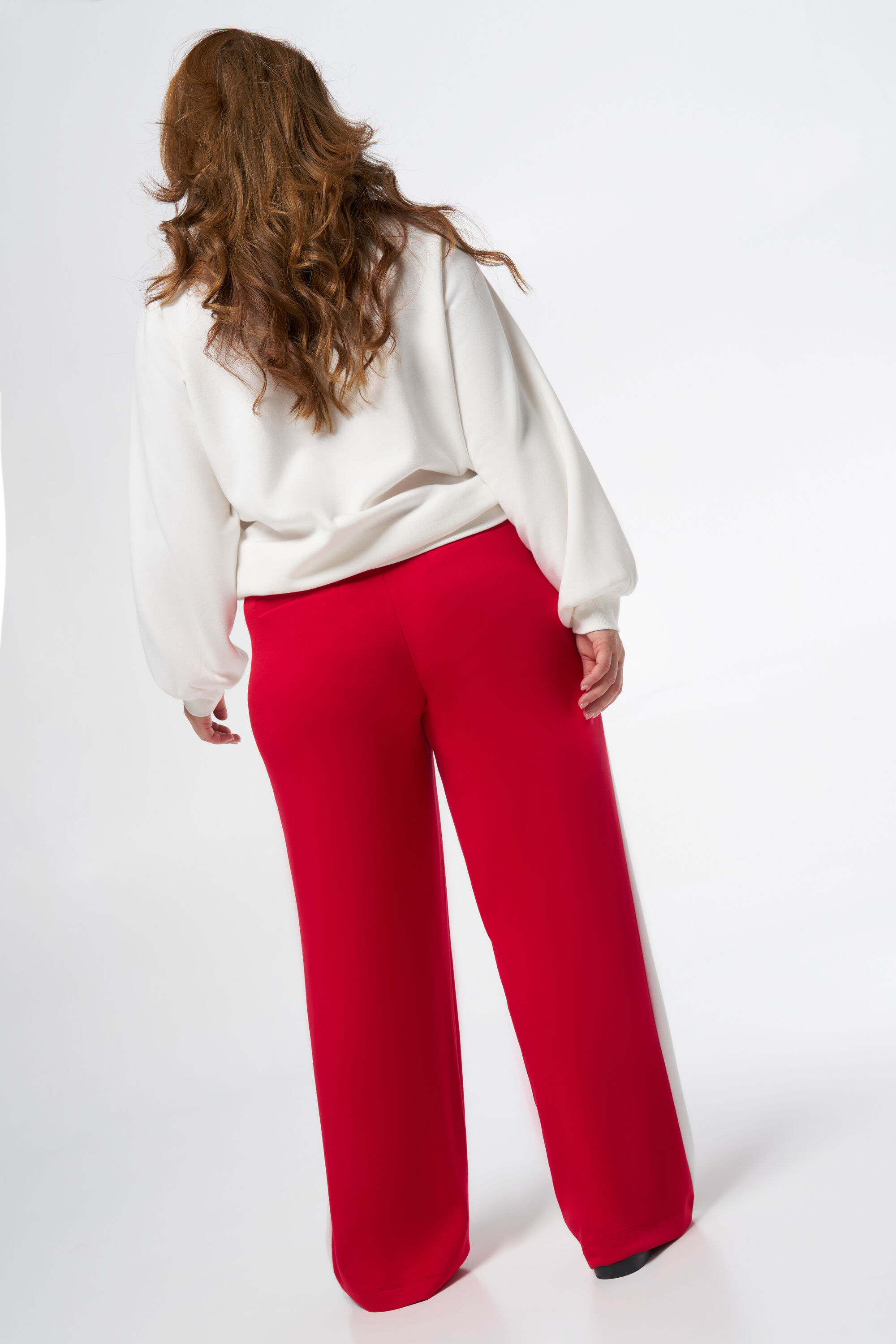 Sportliche Hosen image number 3