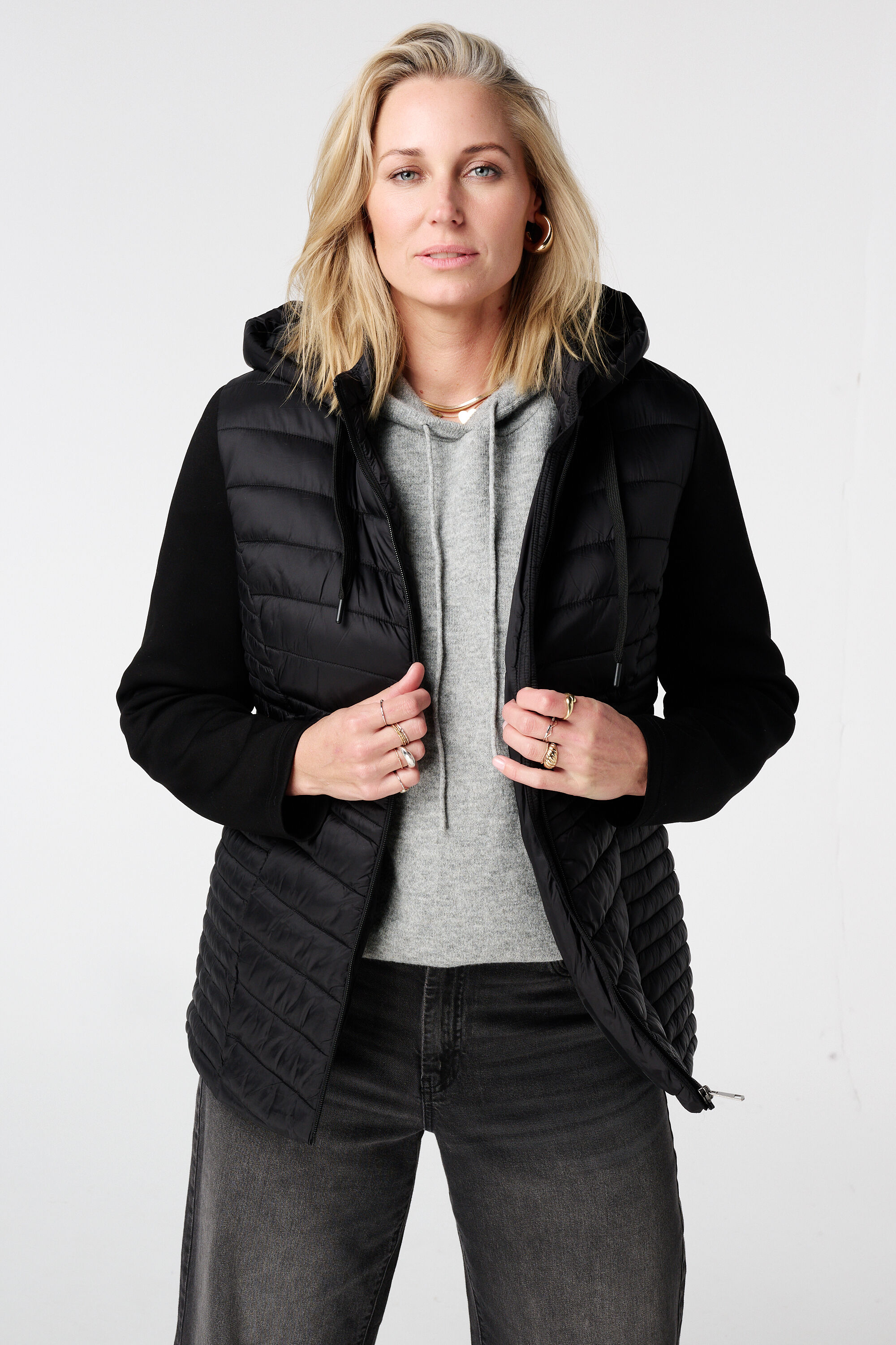 Gesteppte Jacke mit Stoff&auml;rmeln