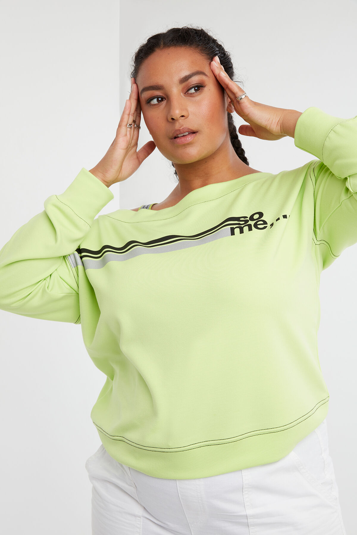 Cropped Sweater image number 6