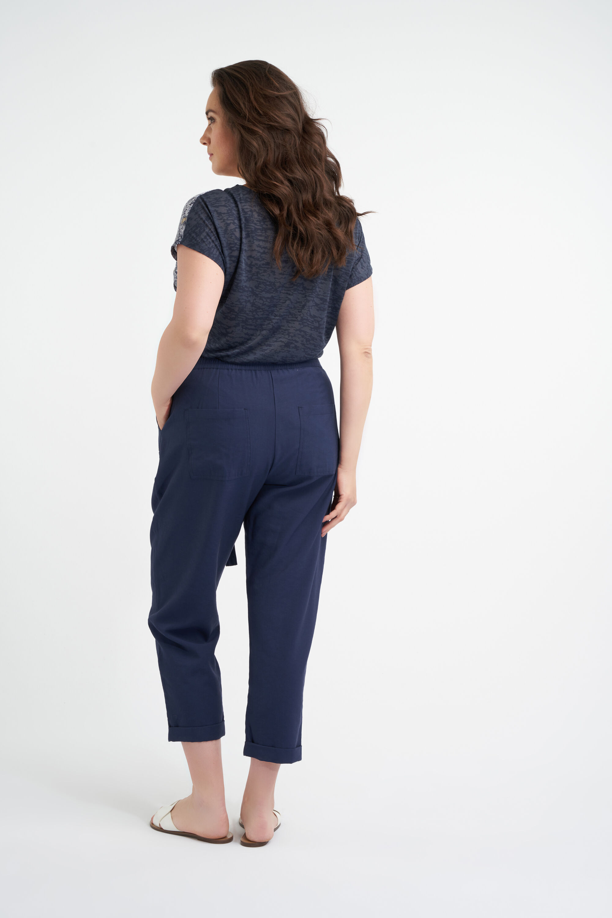 Hose mit Bindeg&uuml;rtel image number 3