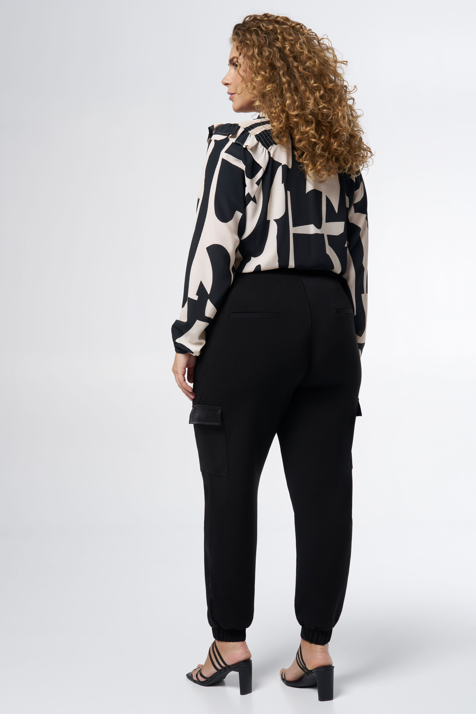 Satin-Cargohose image number 2