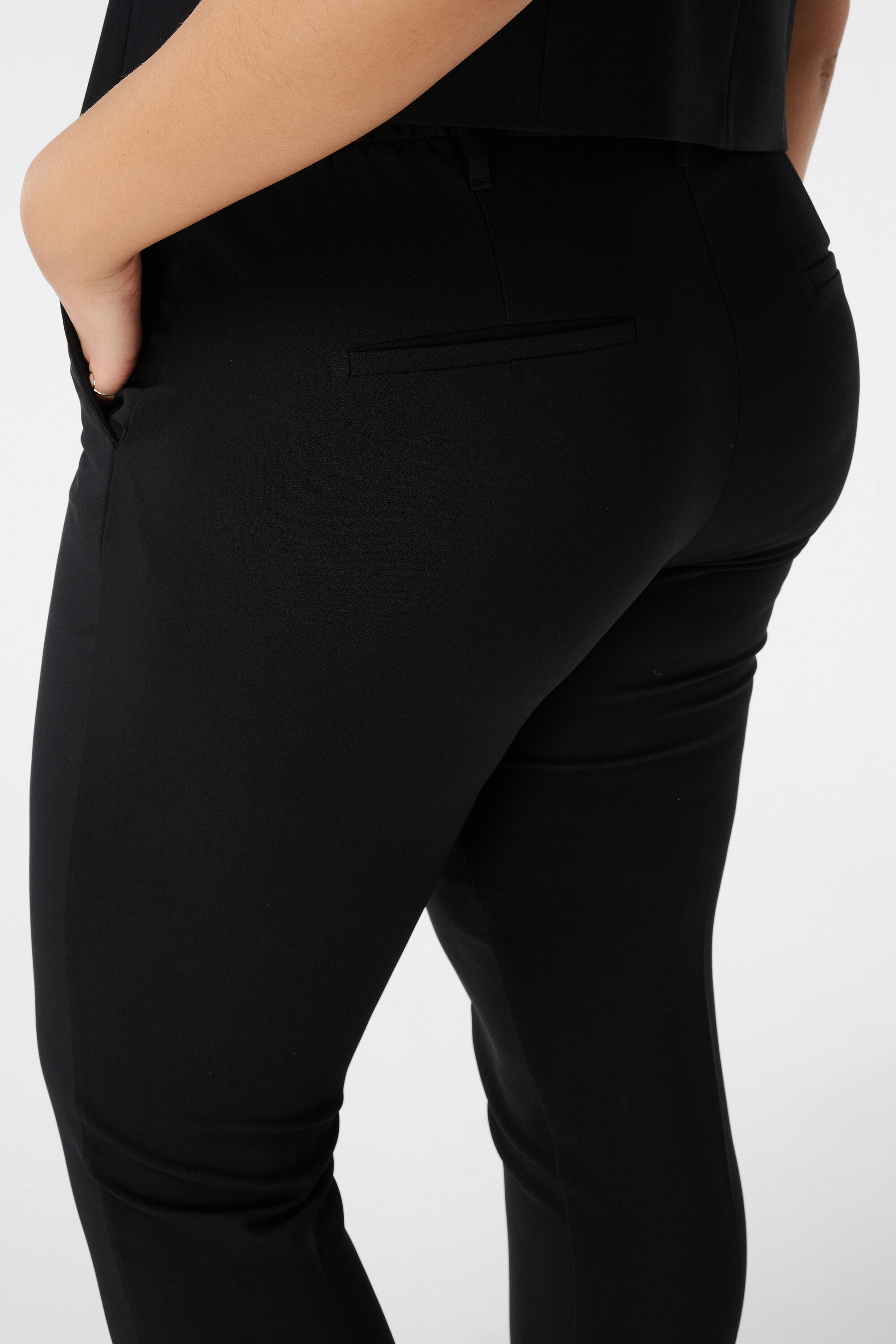 Straight-Leg-Hose  image number 4