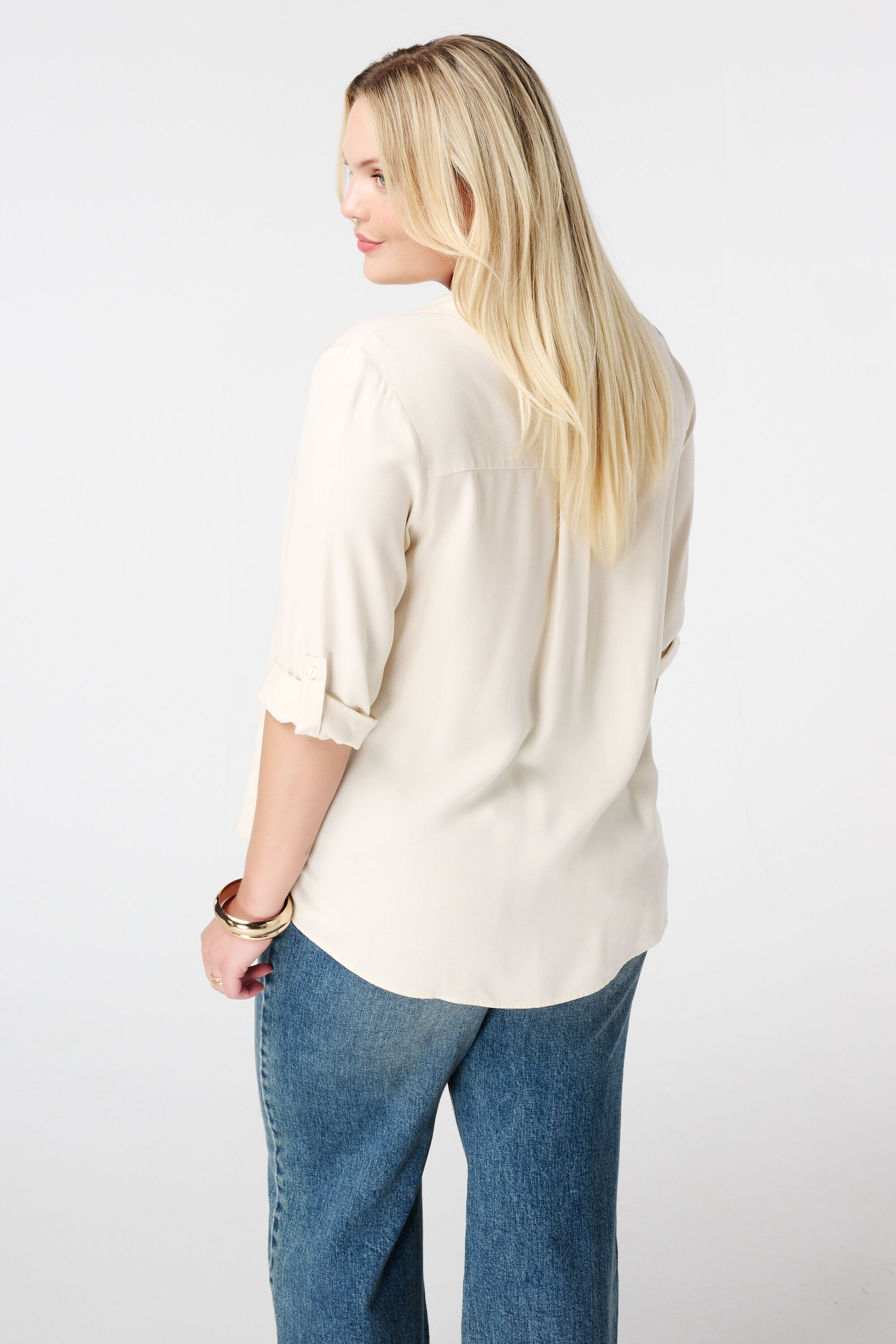 Bluse mit gekrempelten &Auml;rmeln image number 3