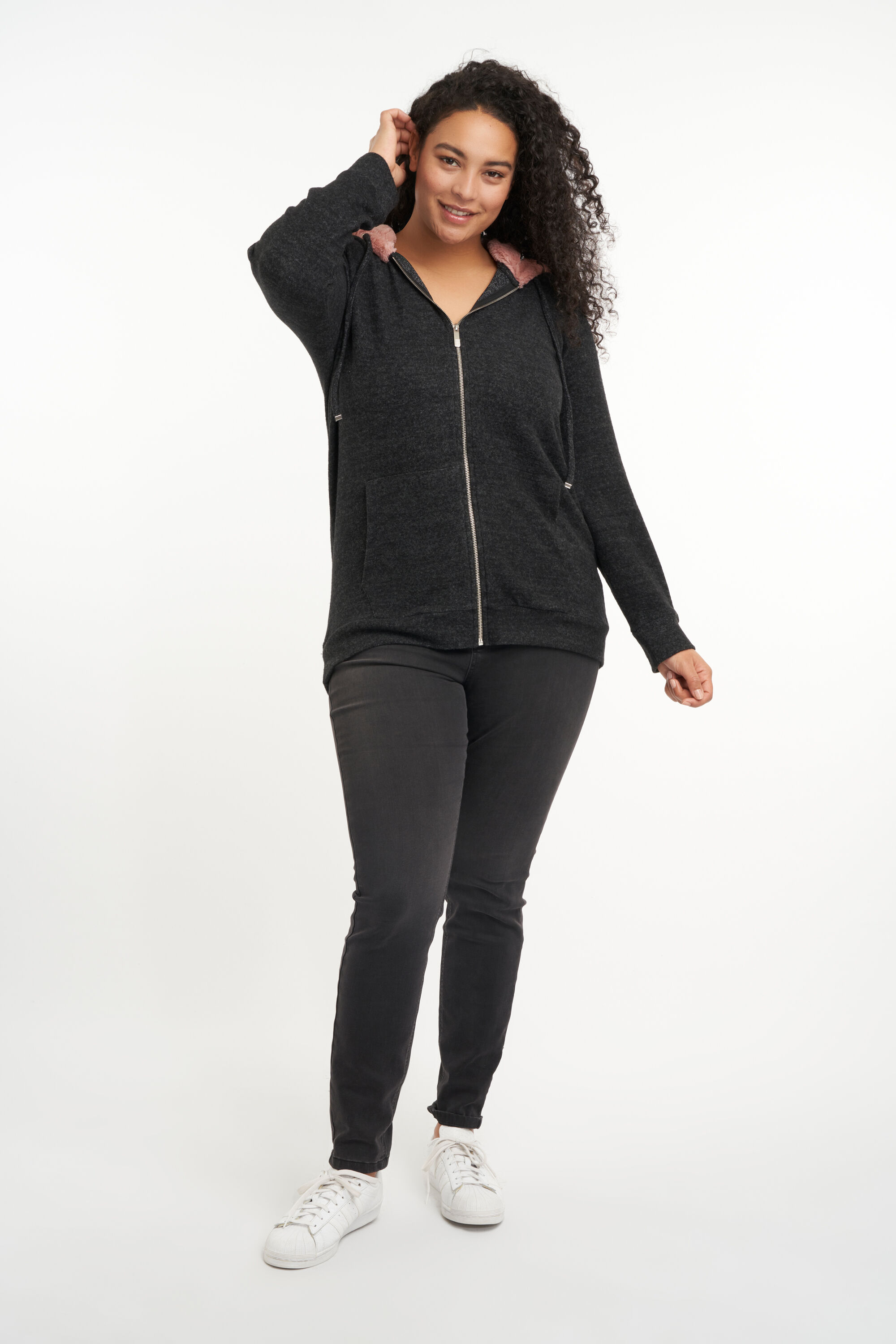 Cardigan mit Kapuze image number 6