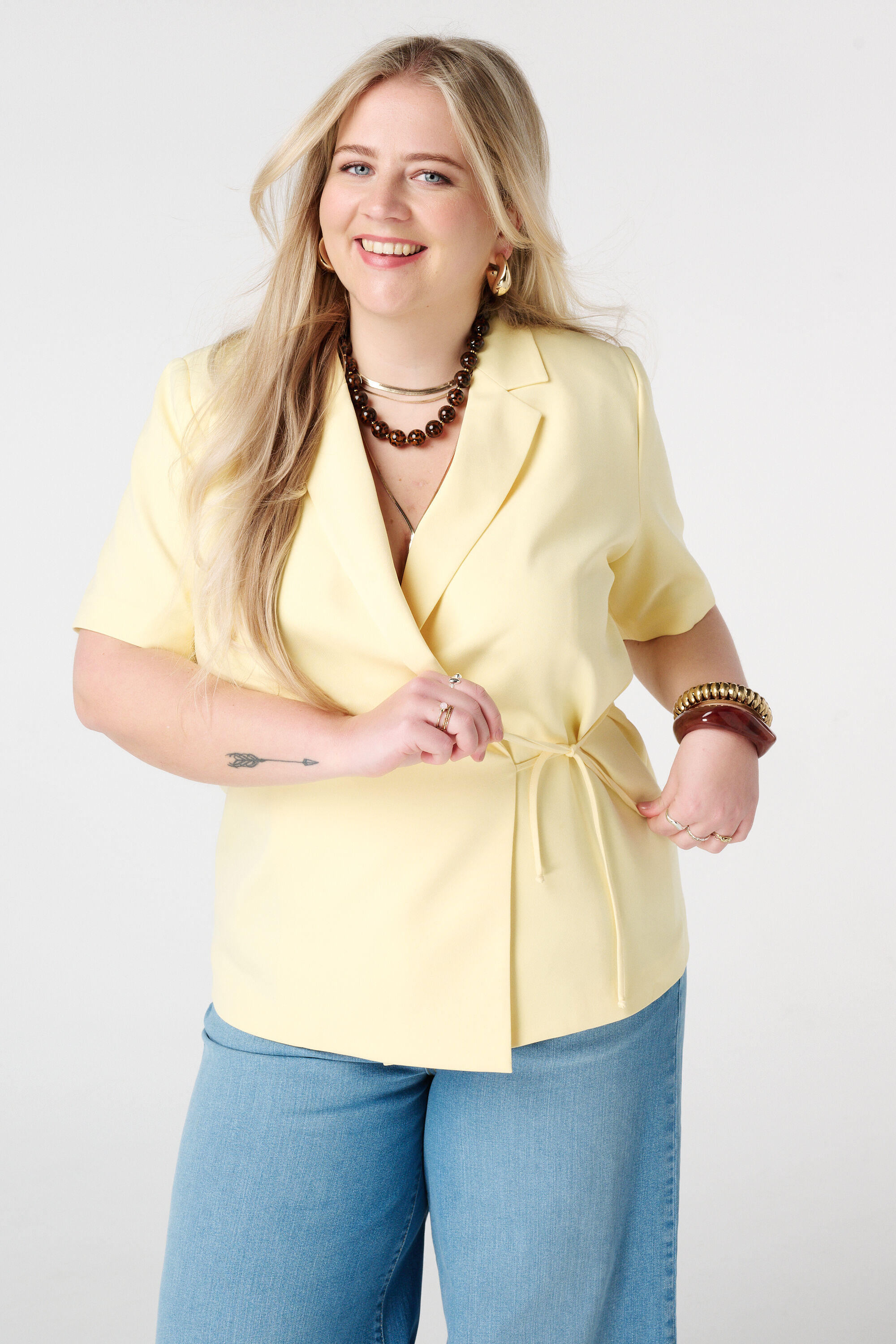 Blazer mit kurzen &Auml;rmeln und Wickeloptik