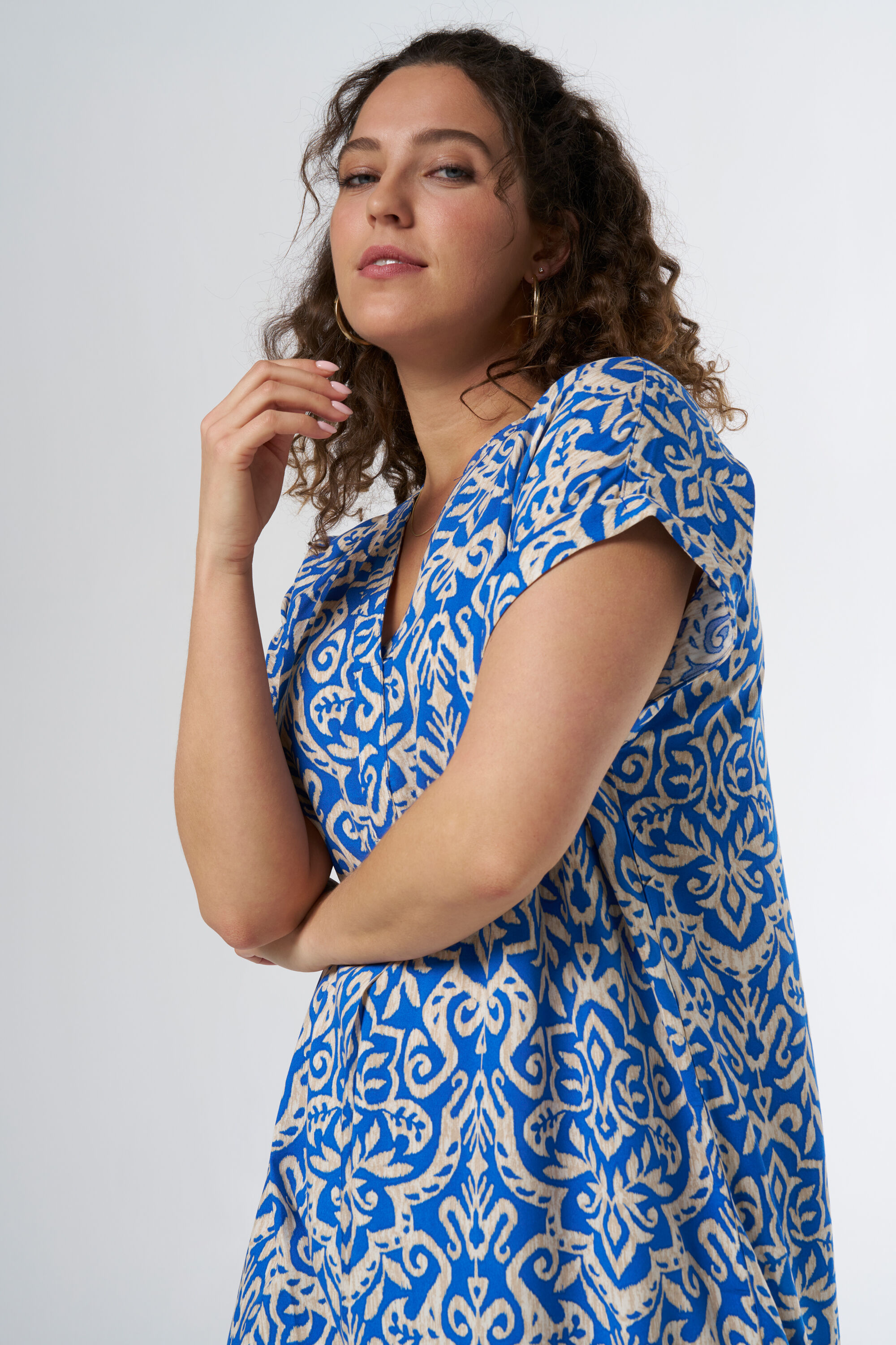 Weit geschnittenes Kleid mit Print image number 5