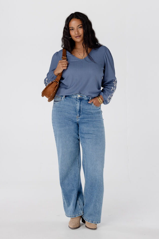 Oberteil mit Stickerei image number 6