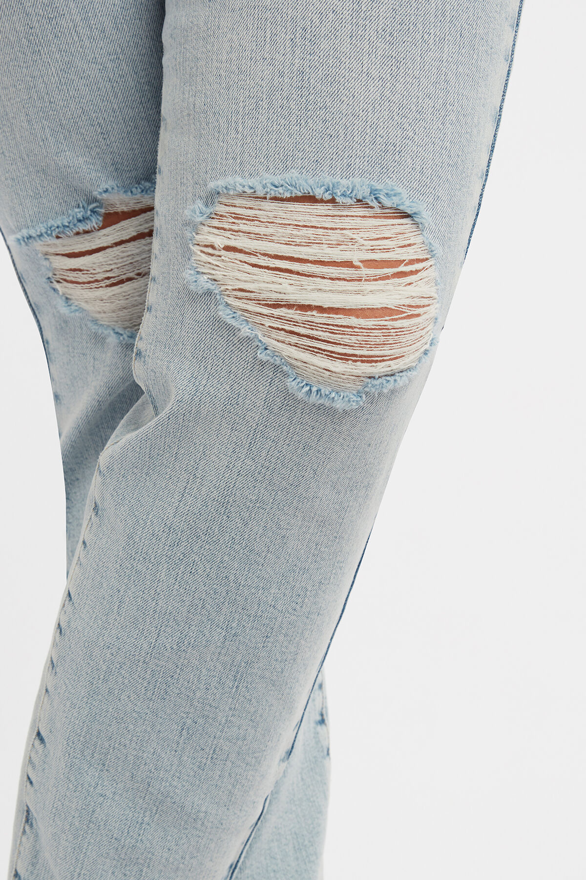 Enganliegende IRIS-Jeans mit Used Look image number 3