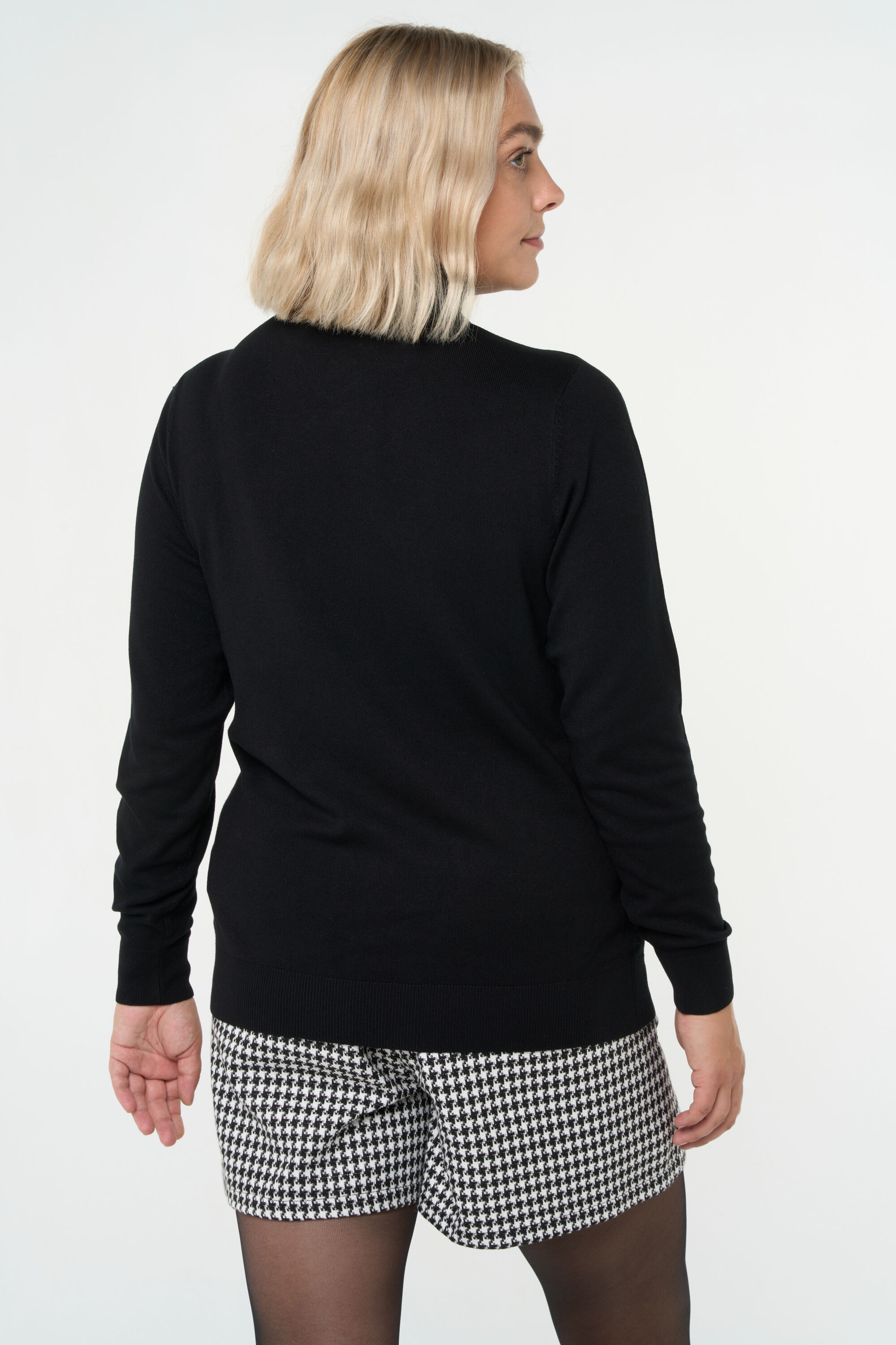 Feinstrickpullover mit Rollkragen image number 3