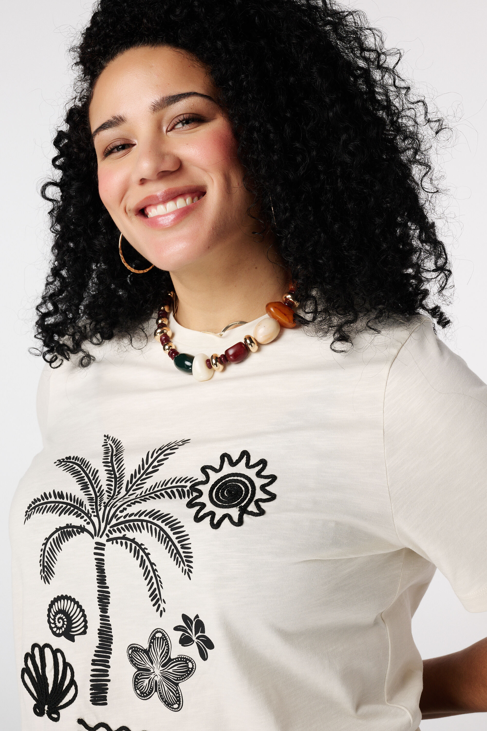 T-Shirt mit Schriftzug image number 4