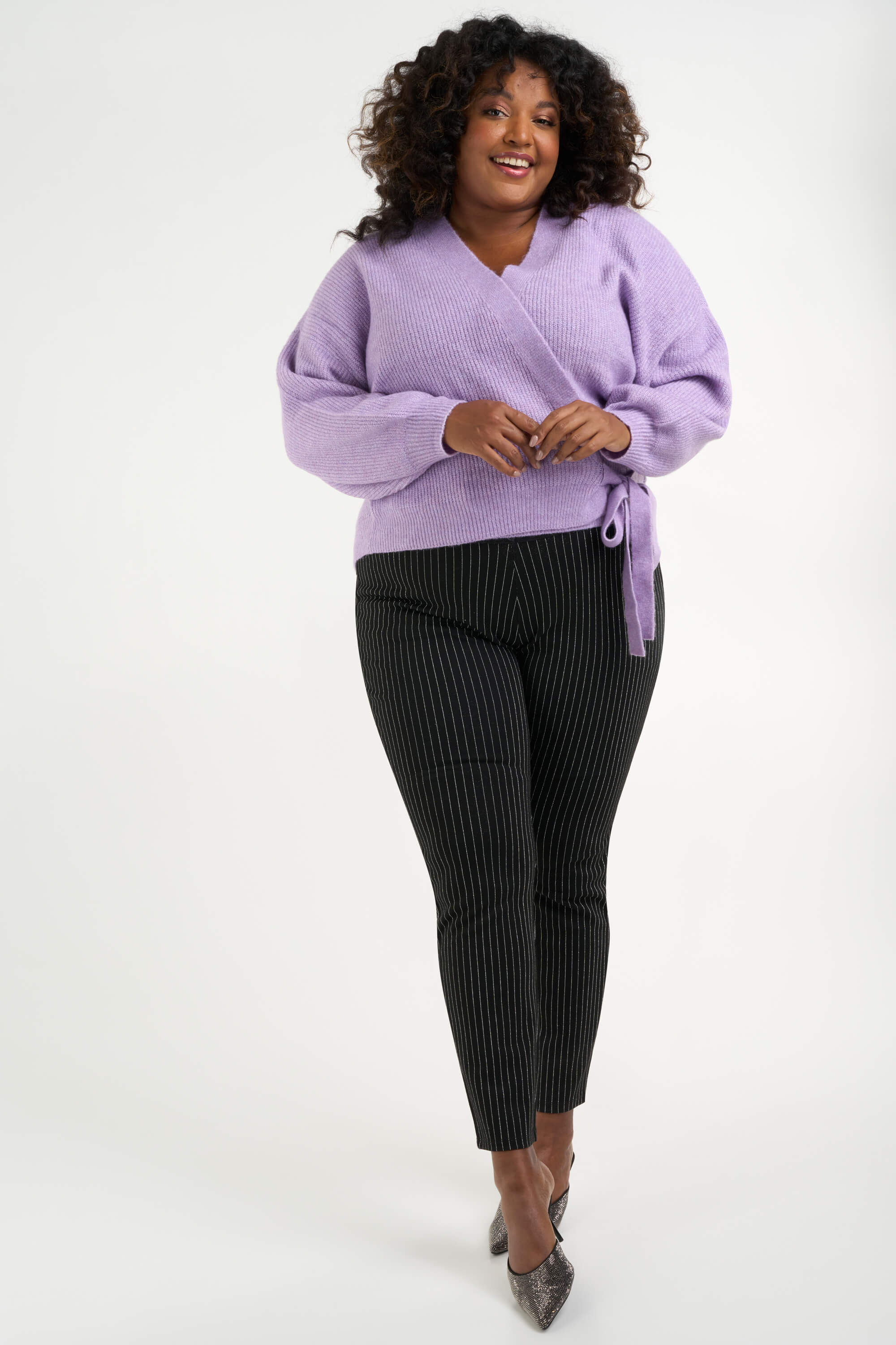 Gestrickter Wickel-Cardigan  image number 4