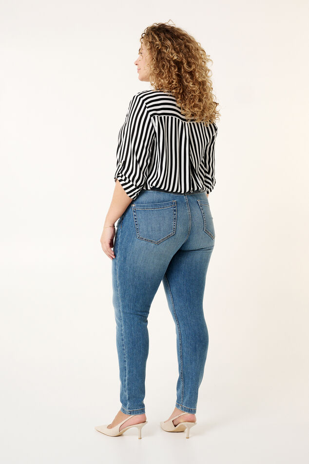 Slim-Leg-Jeans IRIS image number 3
