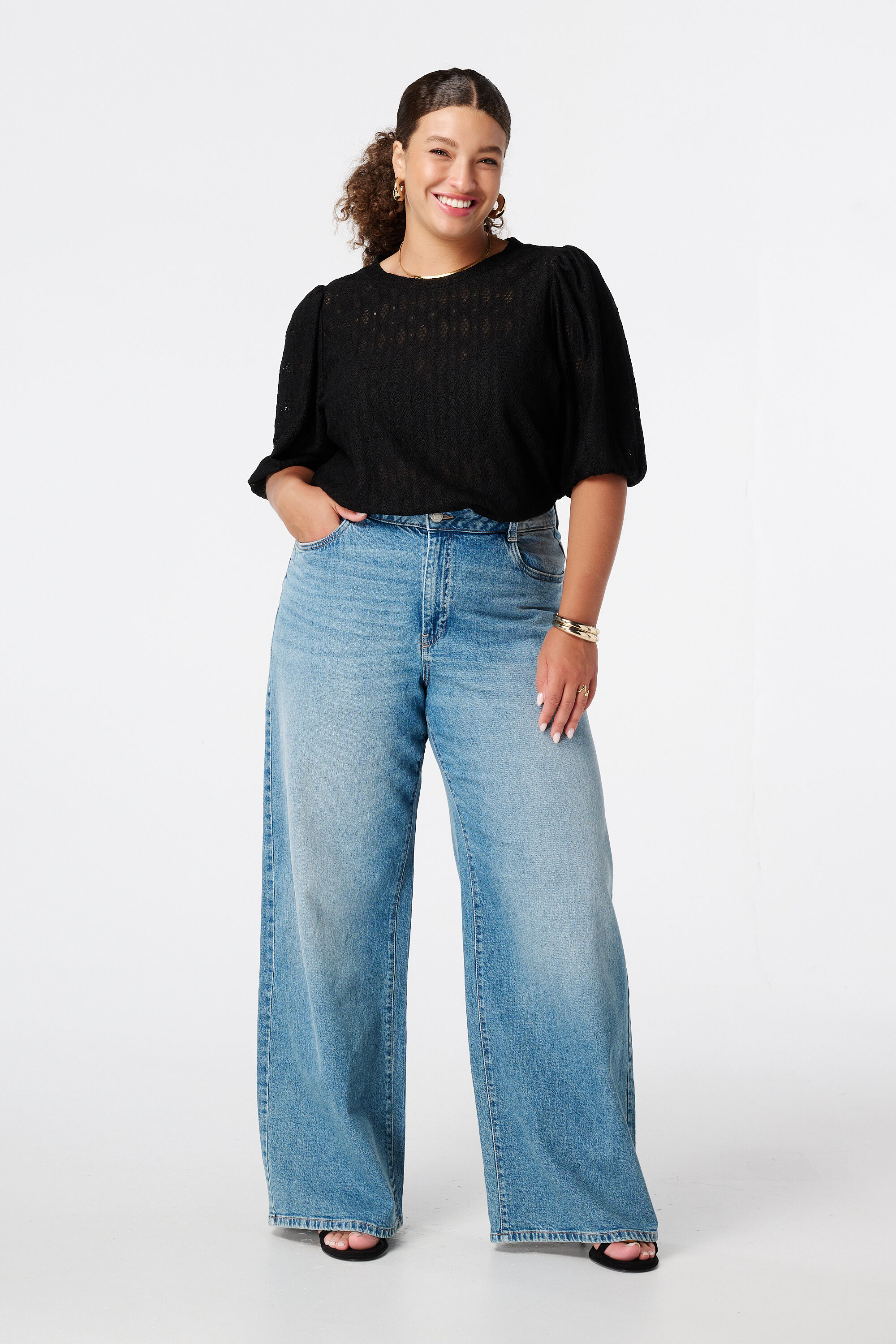 Oberteil mit Spitze image number 5