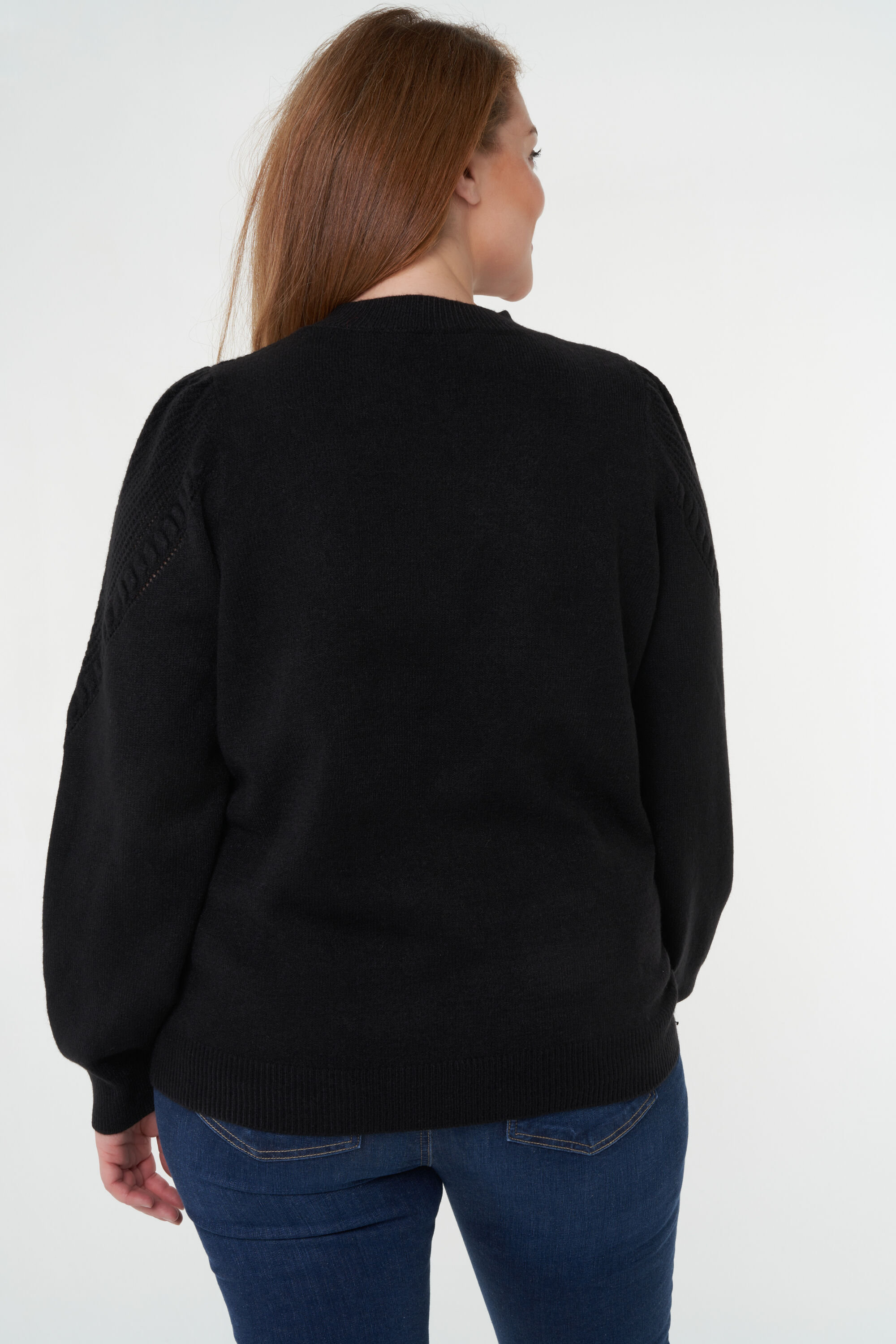Straight Pullover image number 4