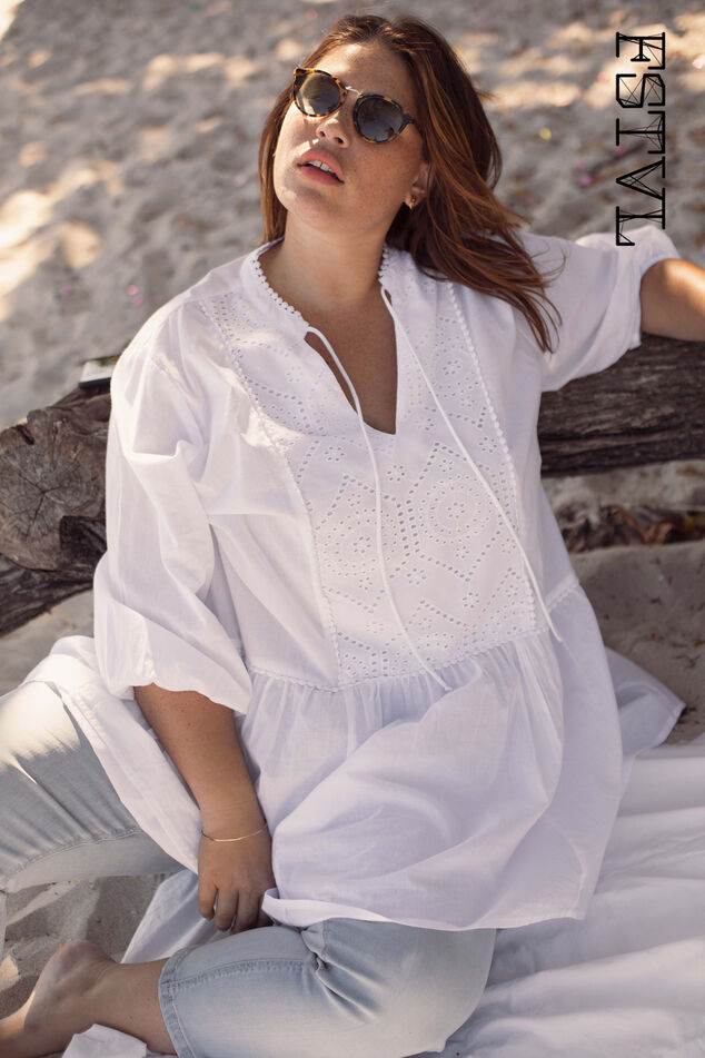 Bluse mit Rüschen image number 0