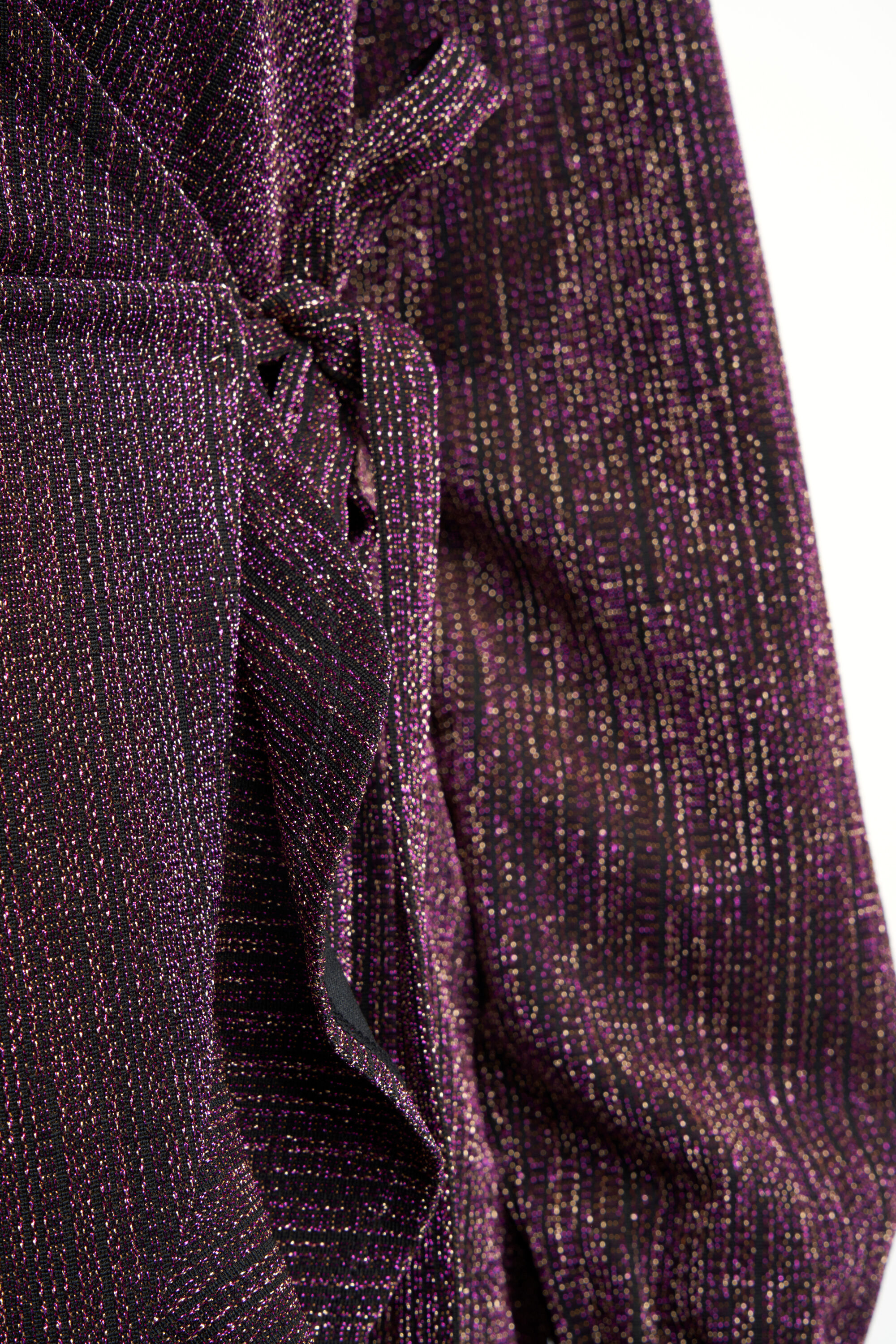 Wickelkleid mit Glitzer image number 6