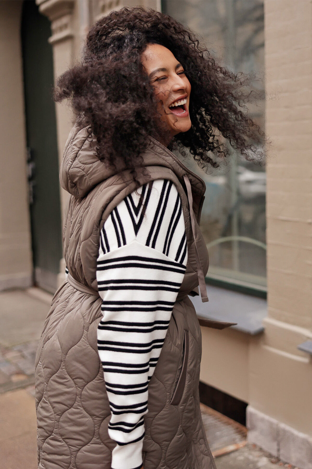 Gesteppte Jacke mit abnehmbaren &Auml;rmeln image number 6