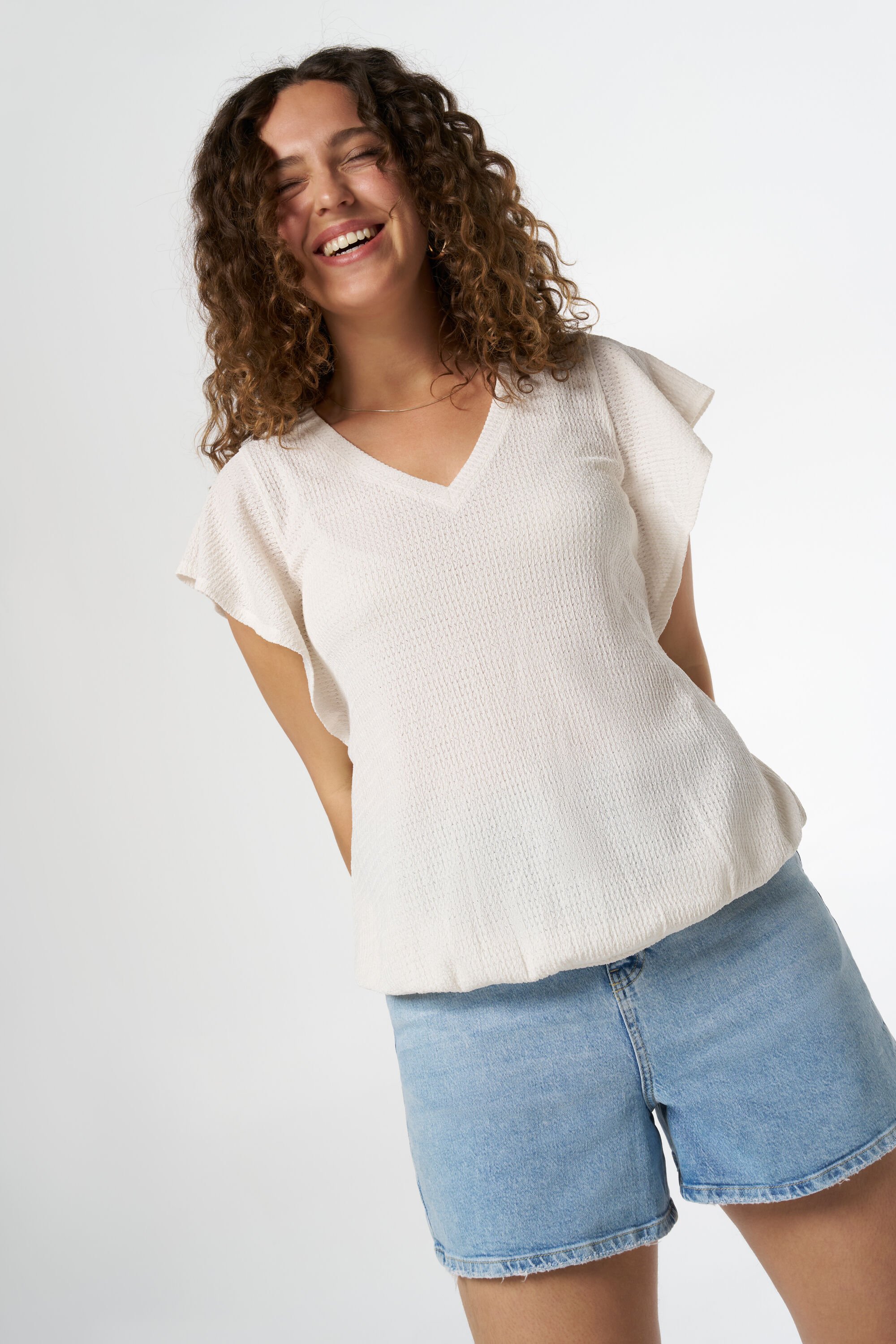 Strukturiertes Oberteil mit V-Ausschnitt image number 0