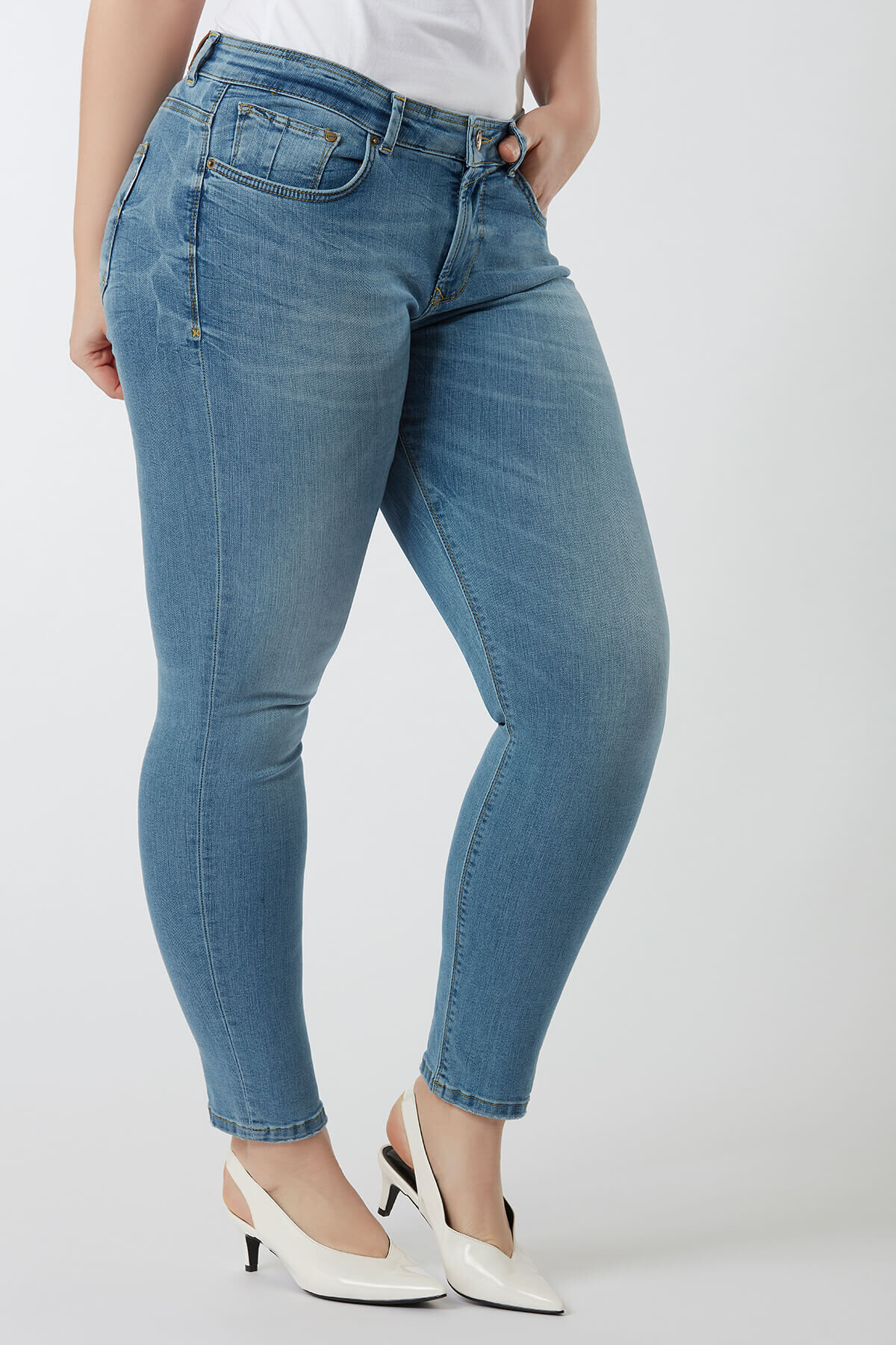 some,... A typ skinny jeans gebleicht image number 3
