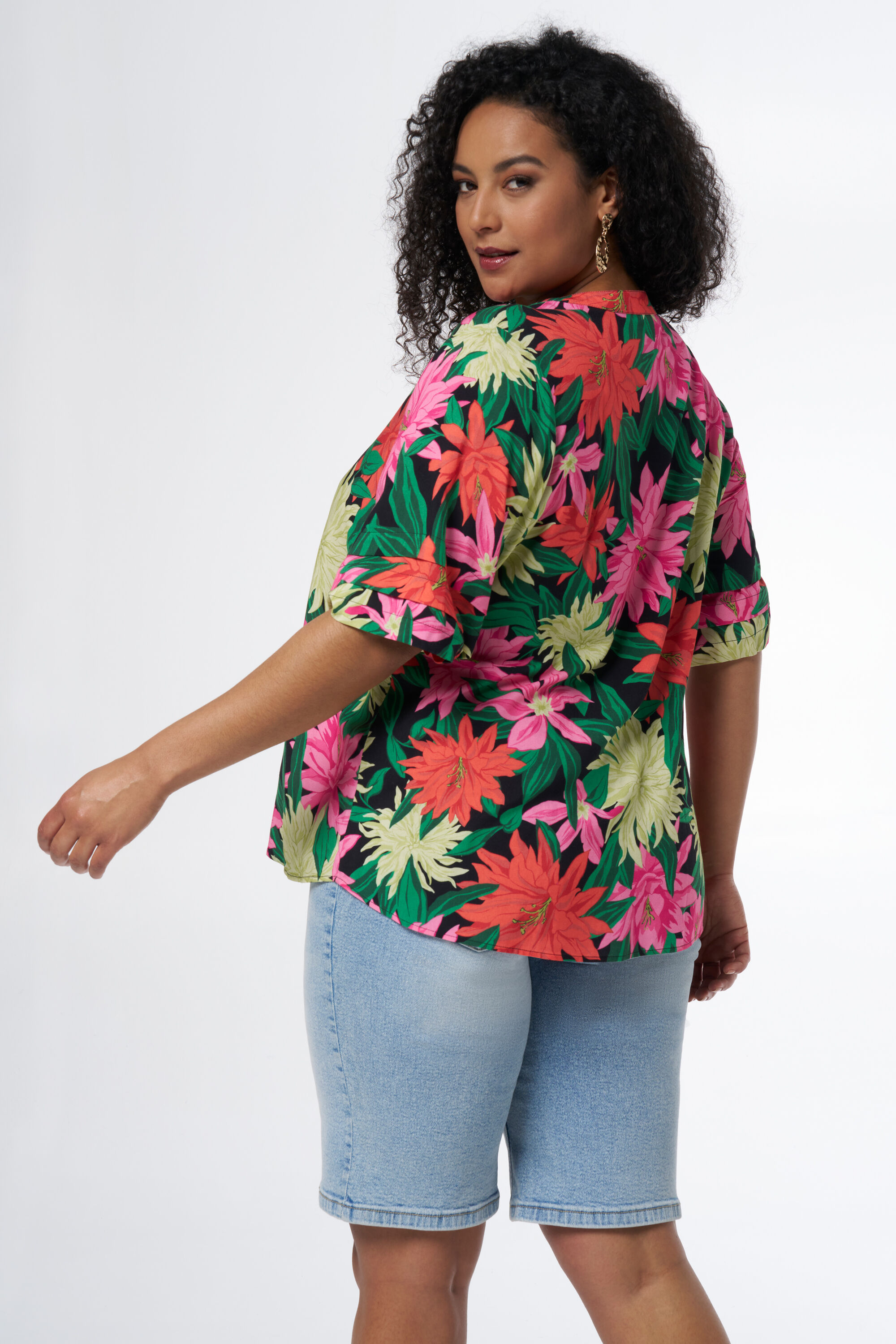 Kurz&auml;rmlige Bluse mit Print image number 3