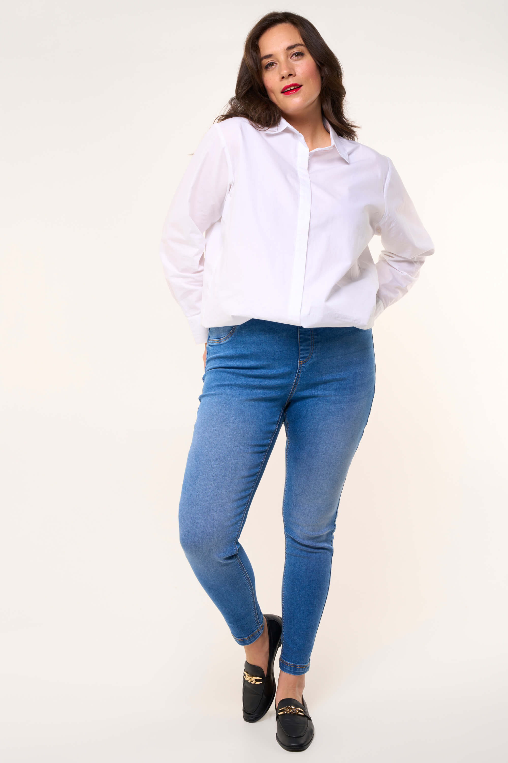 Slim-Fit- 30 inch Treggings POPPY  image number 6