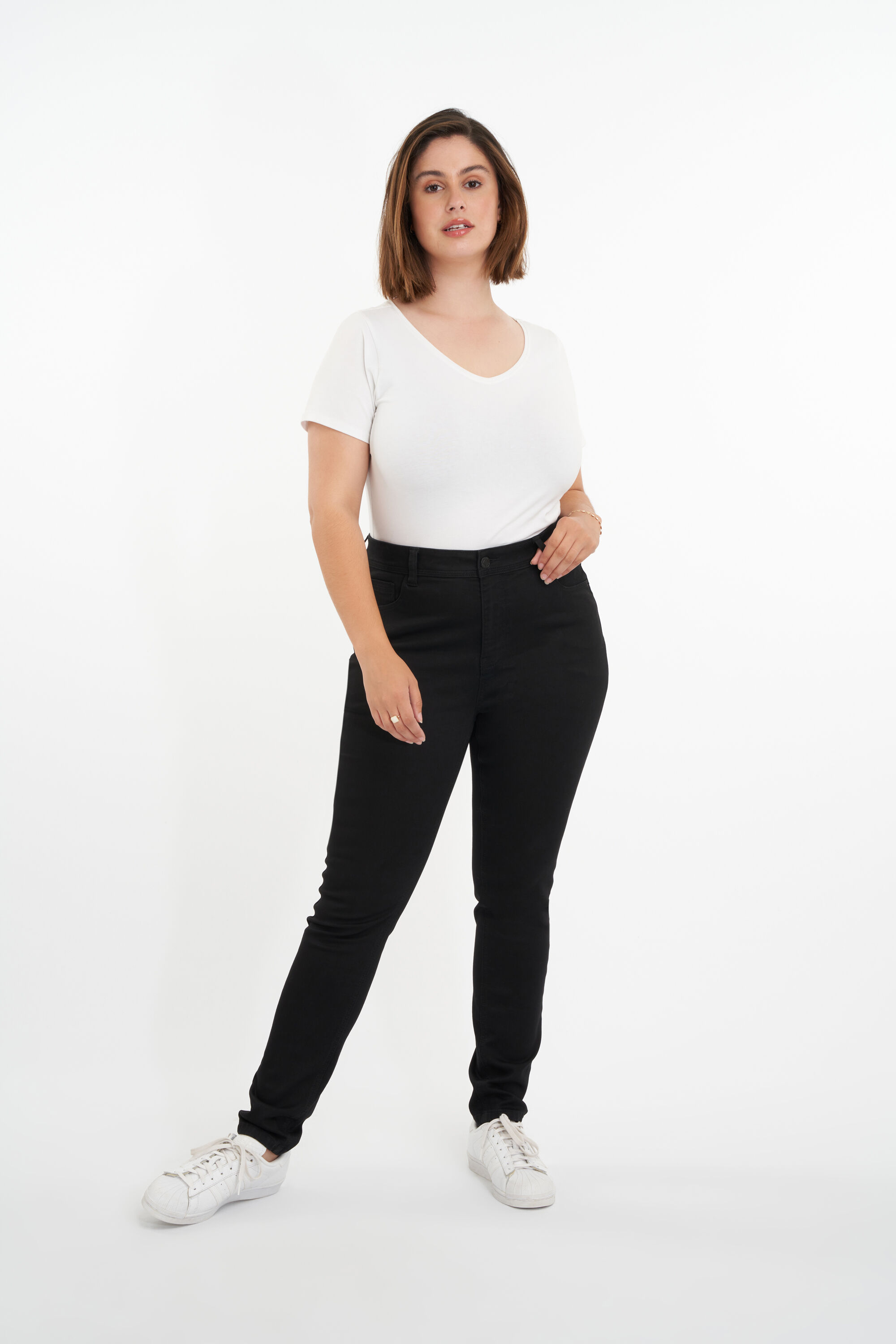Skinny-Leg-Jeans CHERRY mit hohem Bund image number 4