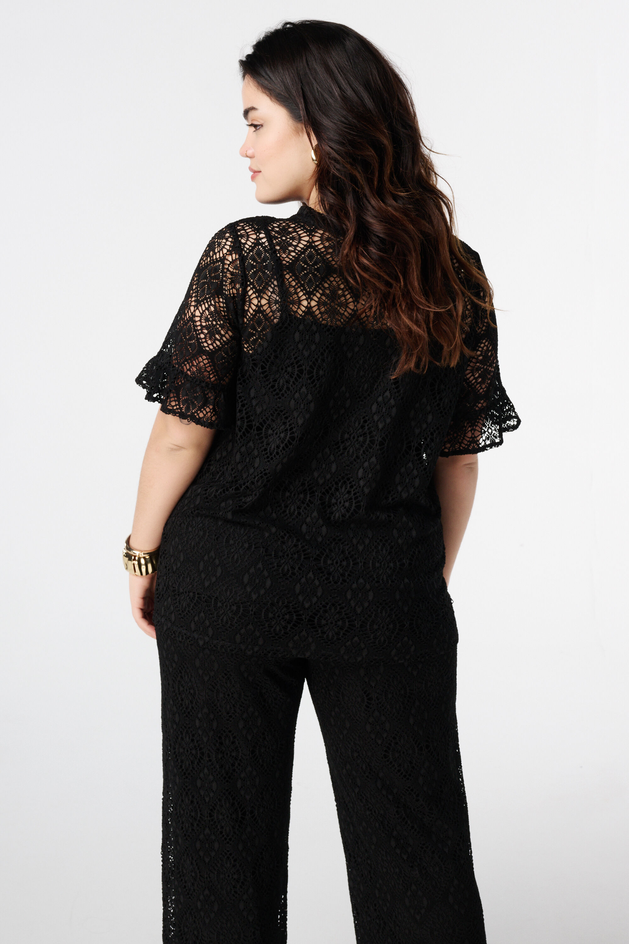 Spitzentop mit kurzen &Auml;rmeln  image number 3