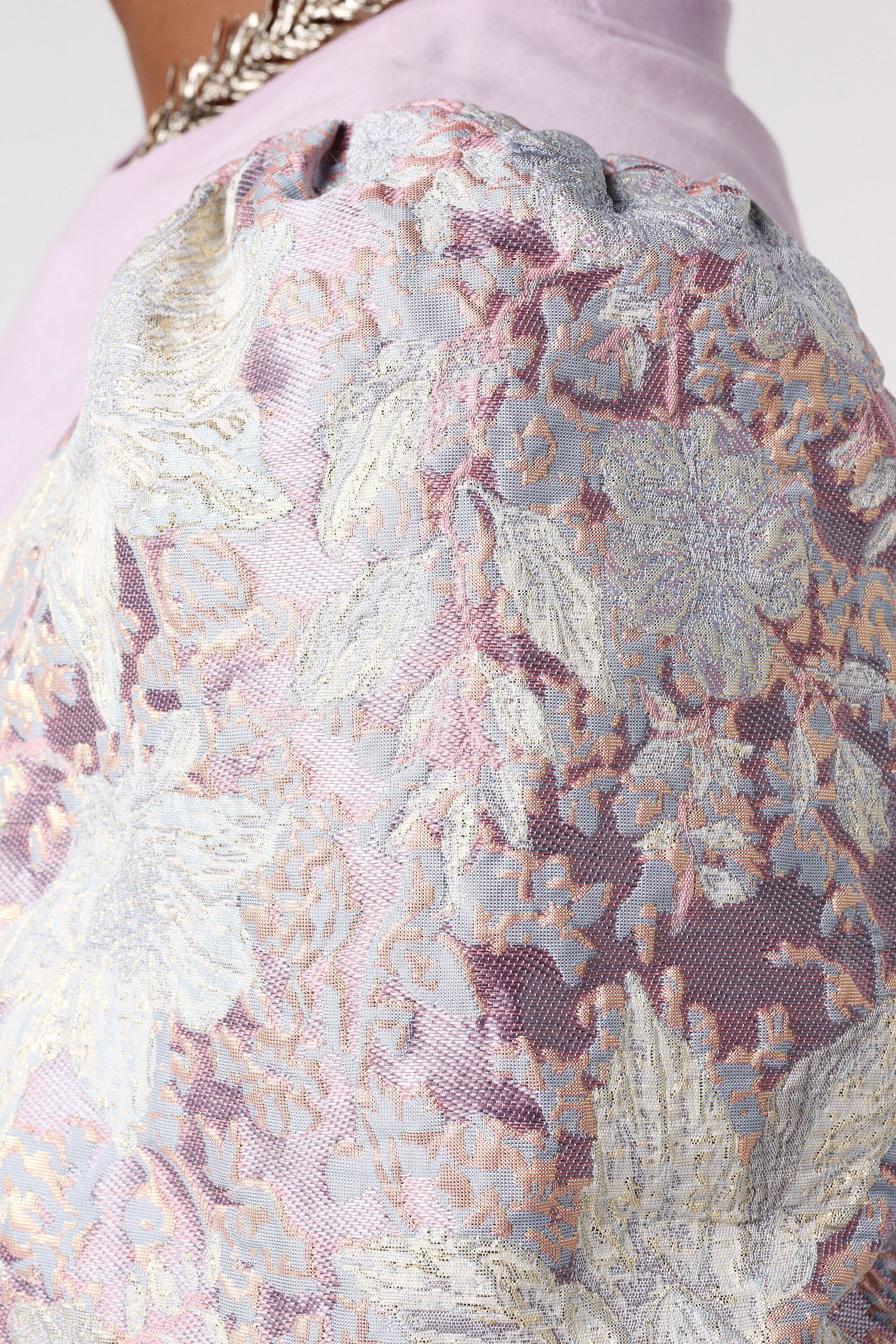 Top mit Jacquard&auml;rmeln image number 6