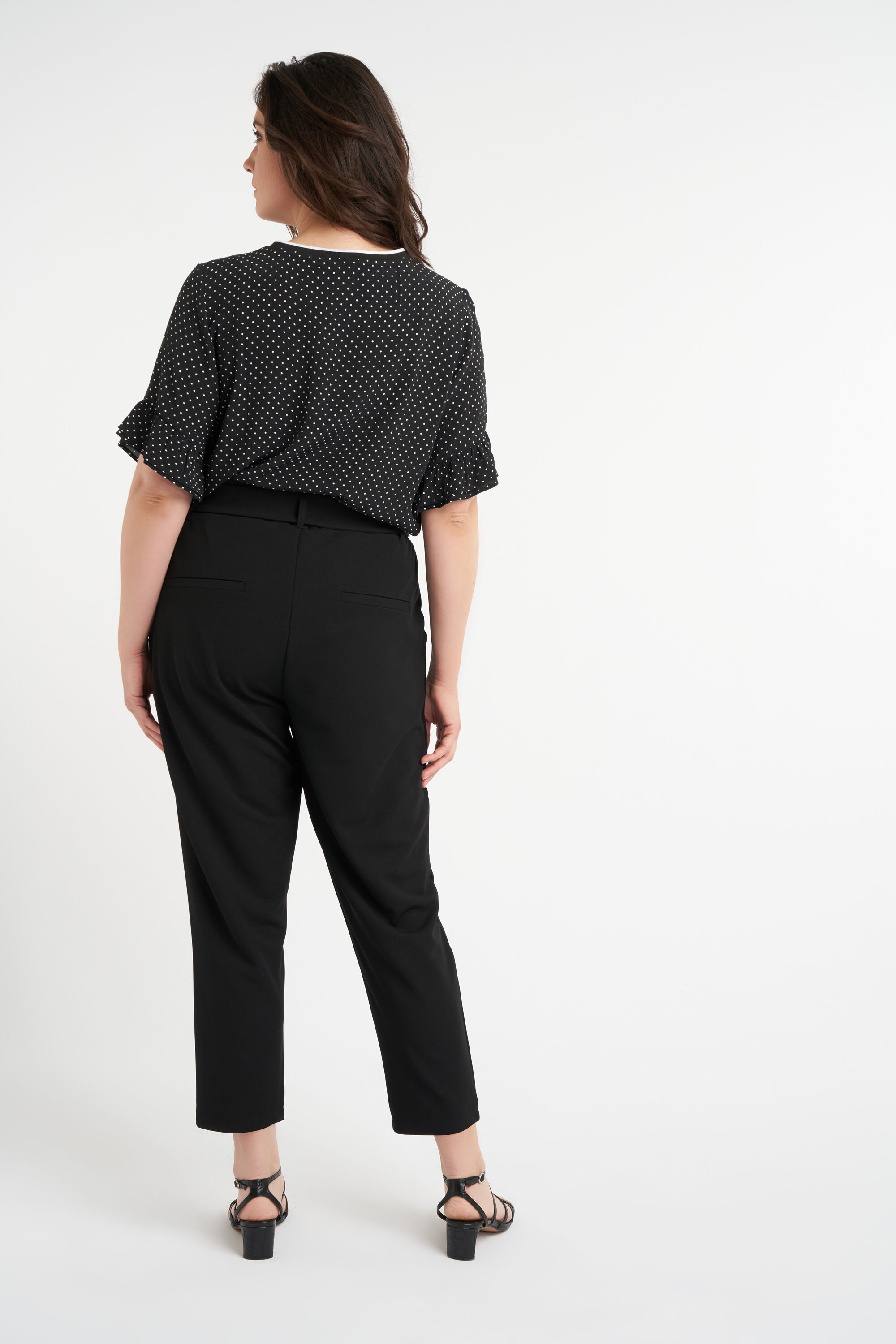 Hose mit Bindeg&uuml;rtel image number 3