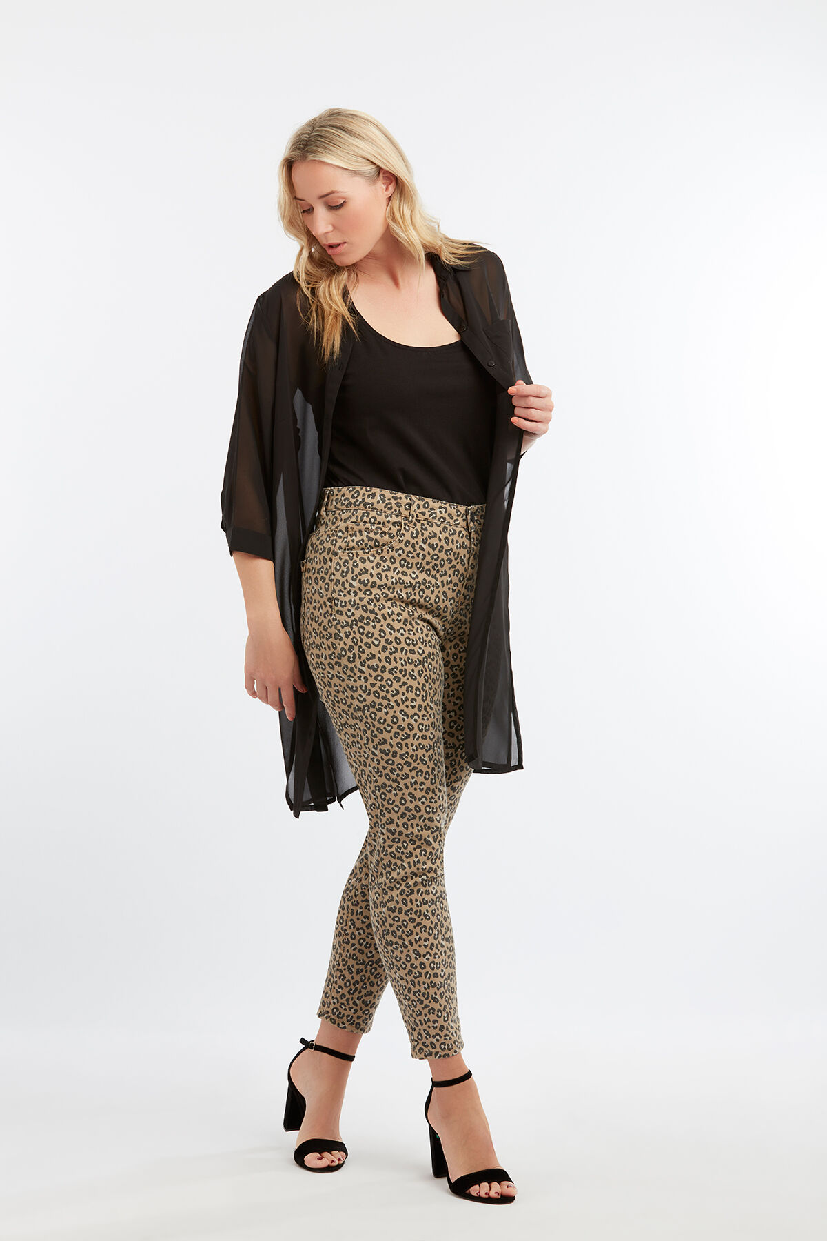 Hose mit Tierenmuster image number 3