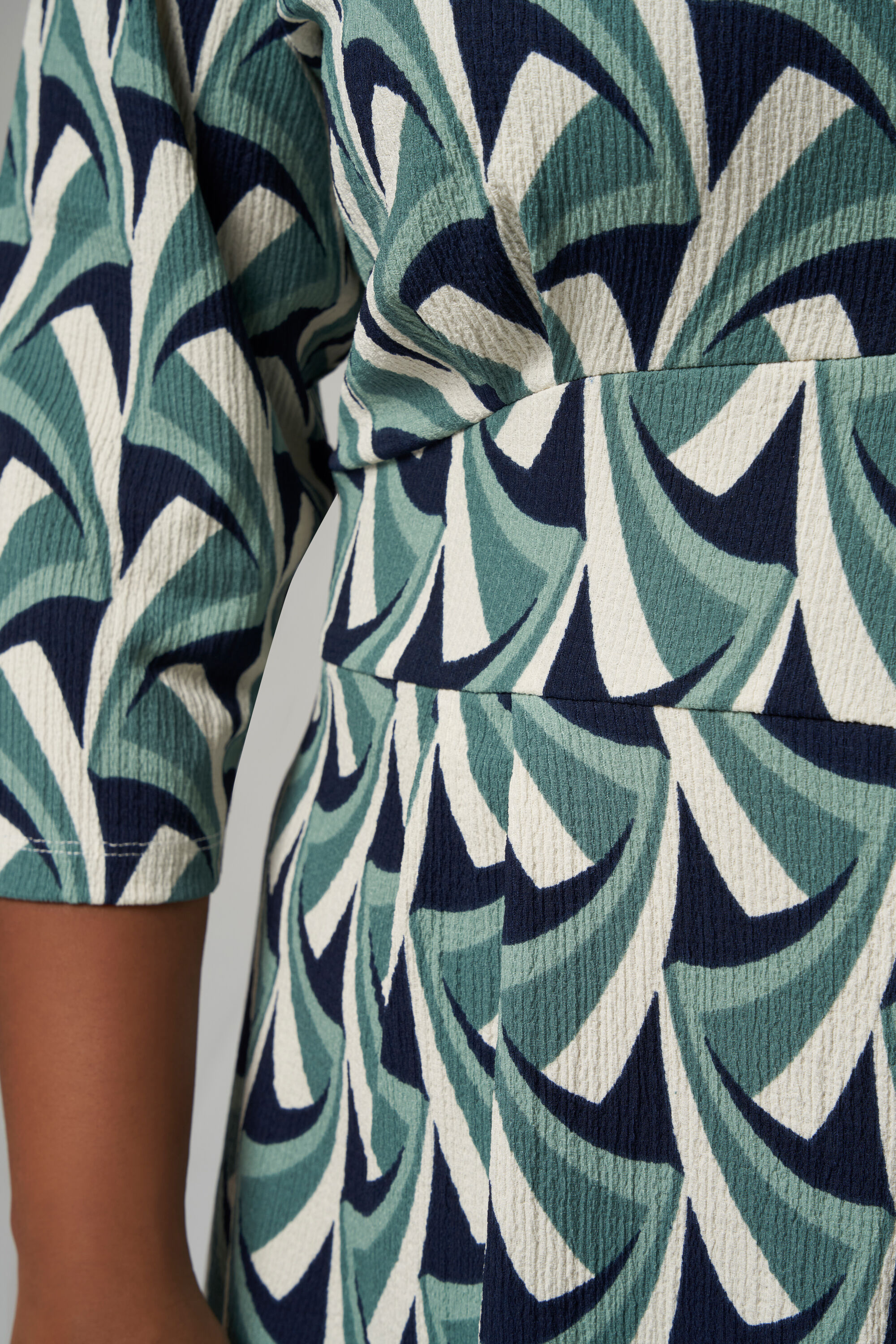 Midikleid mit Print  image number 4