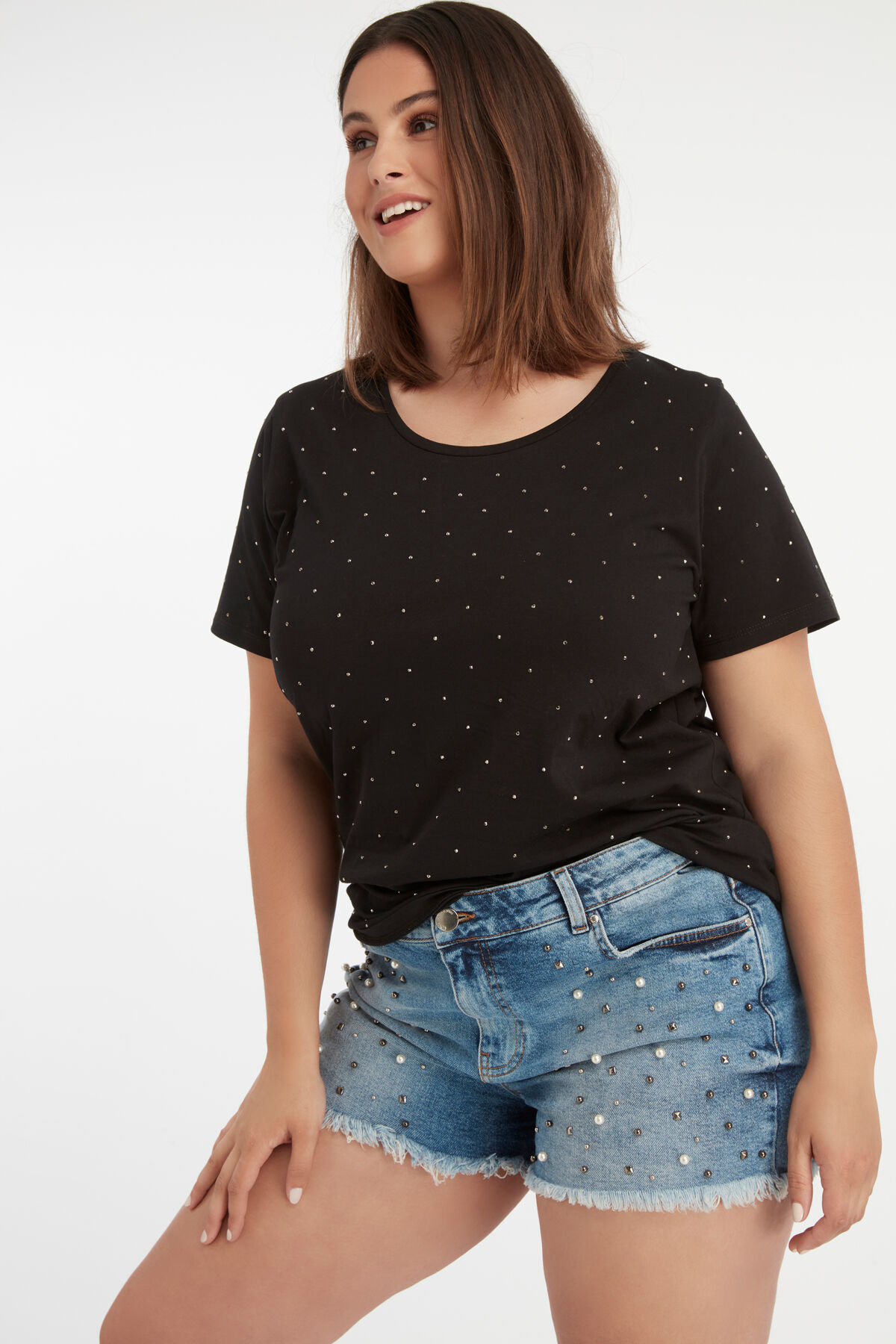 Jeans-Shorts mit Ziernieten image number 6