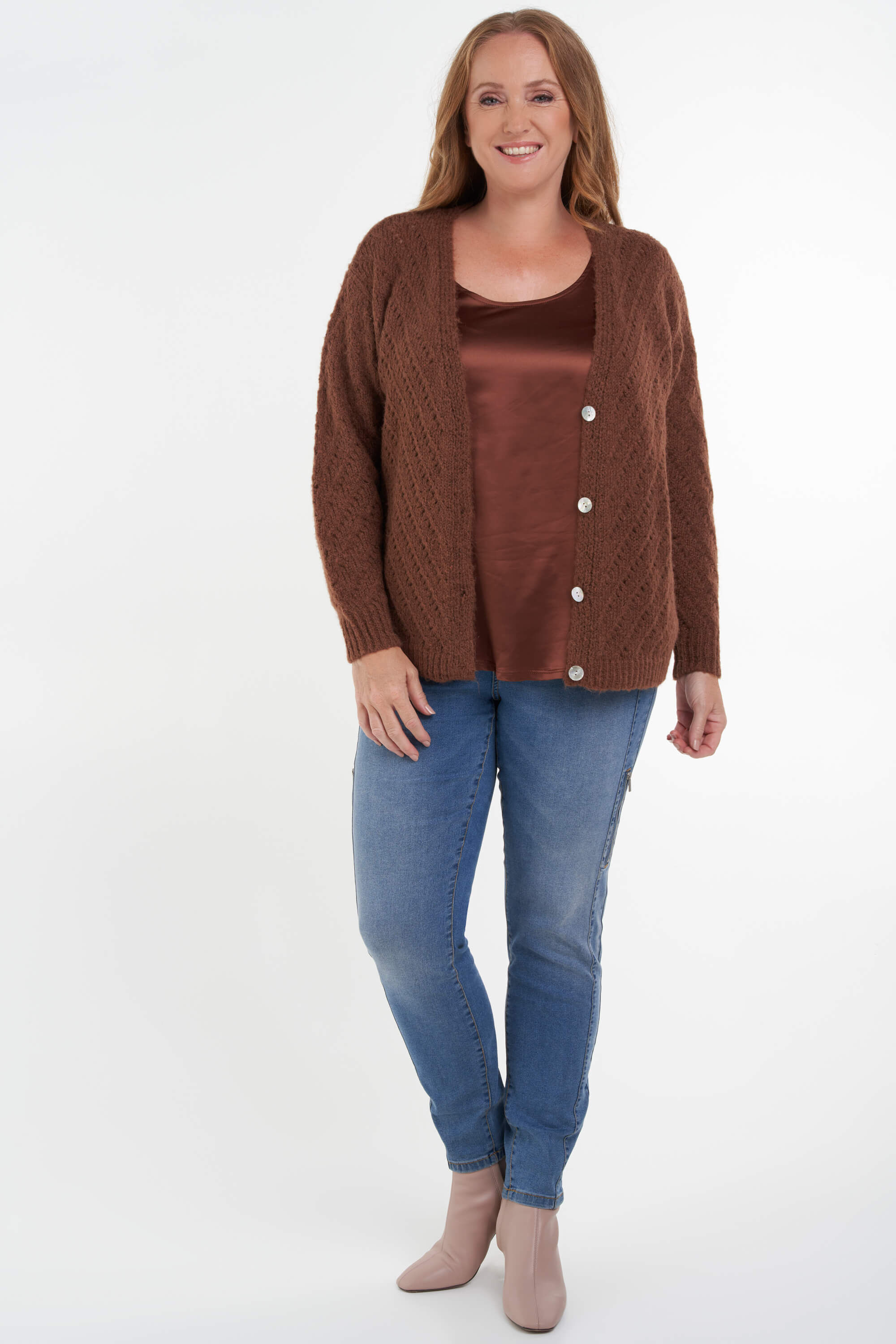 Grobstrick-Cardigan image number 6