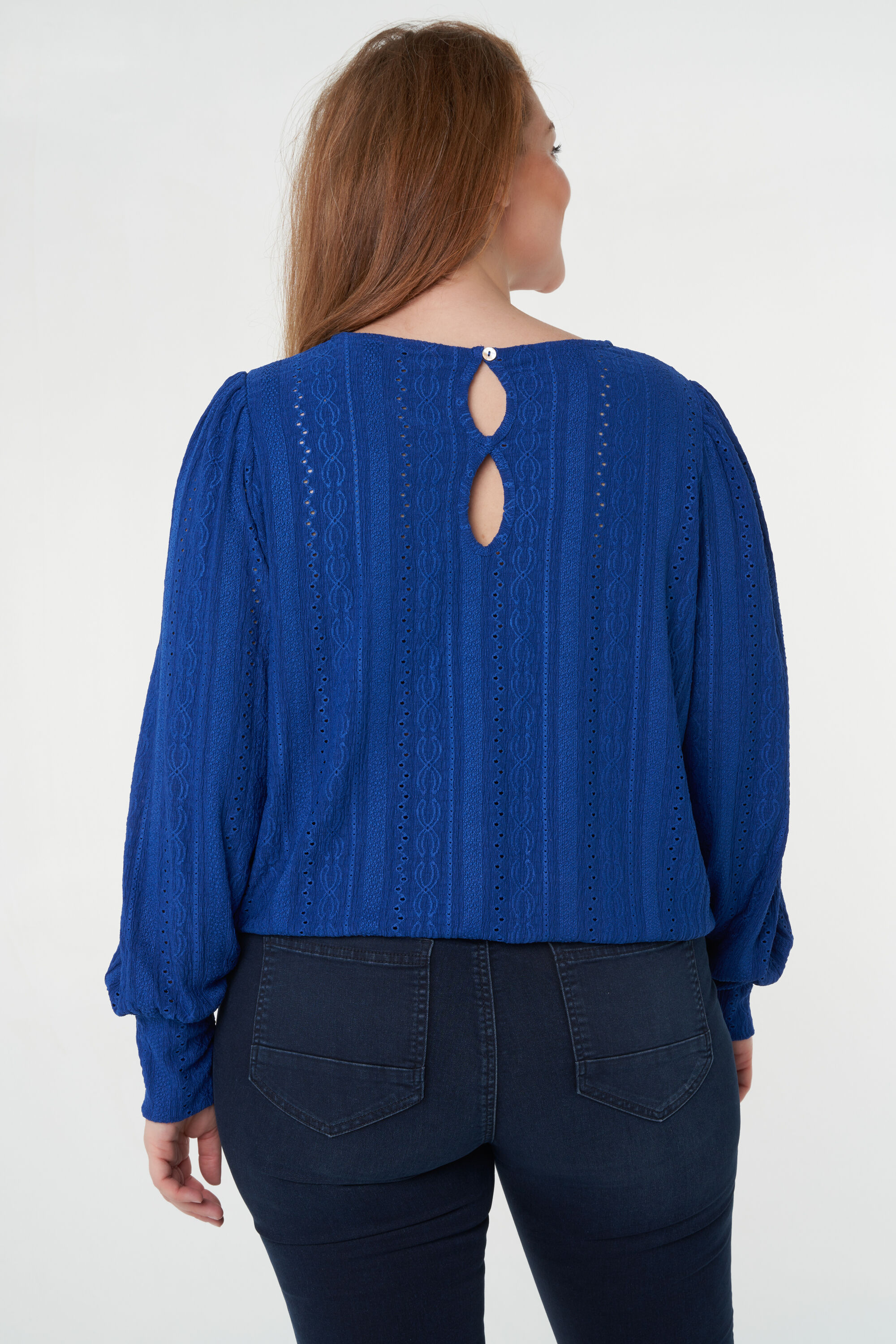 Top mit Ballon-Passform image number 4