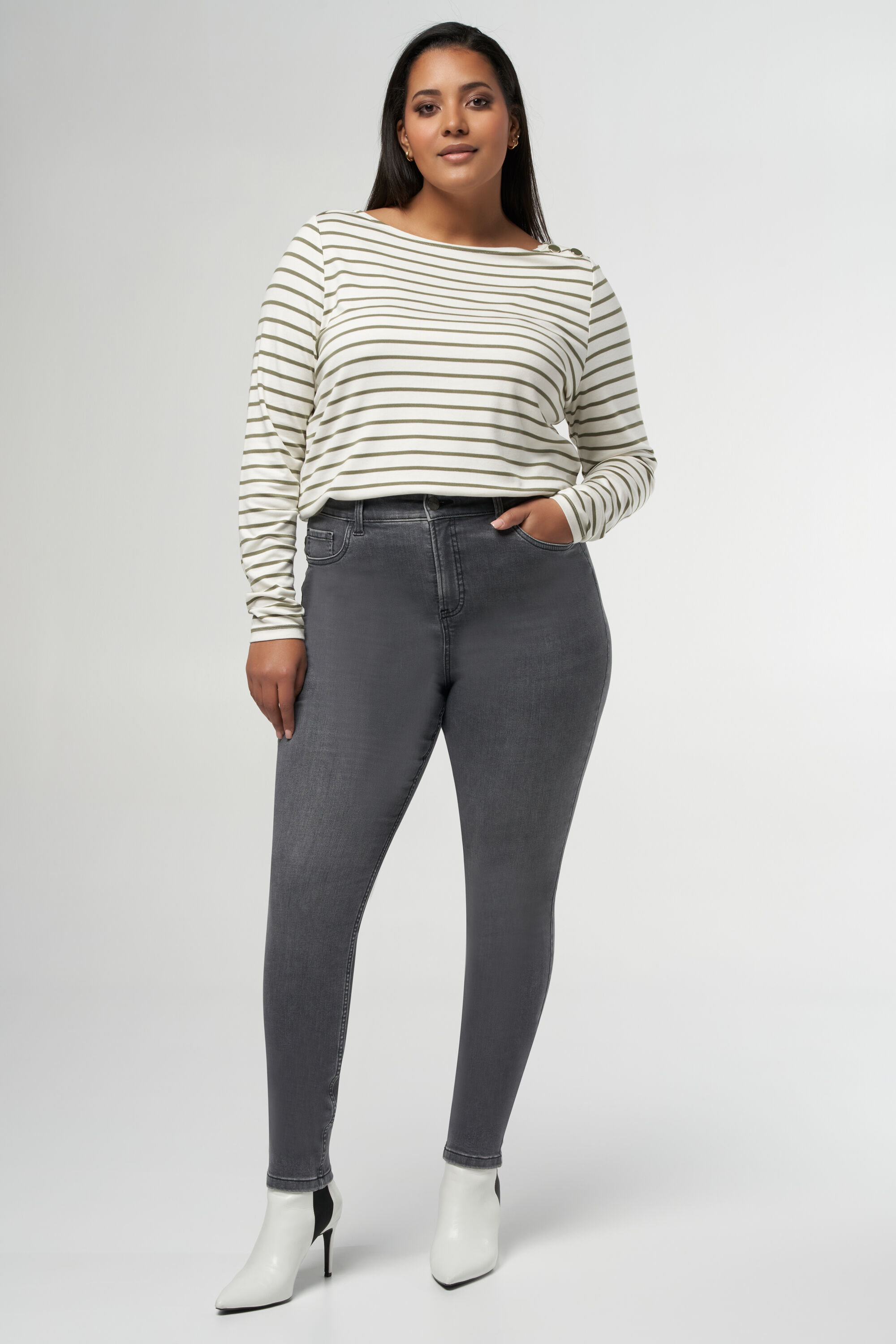 Skinny-Leg-Jeans mit hoher Taille CHERRY image number 6