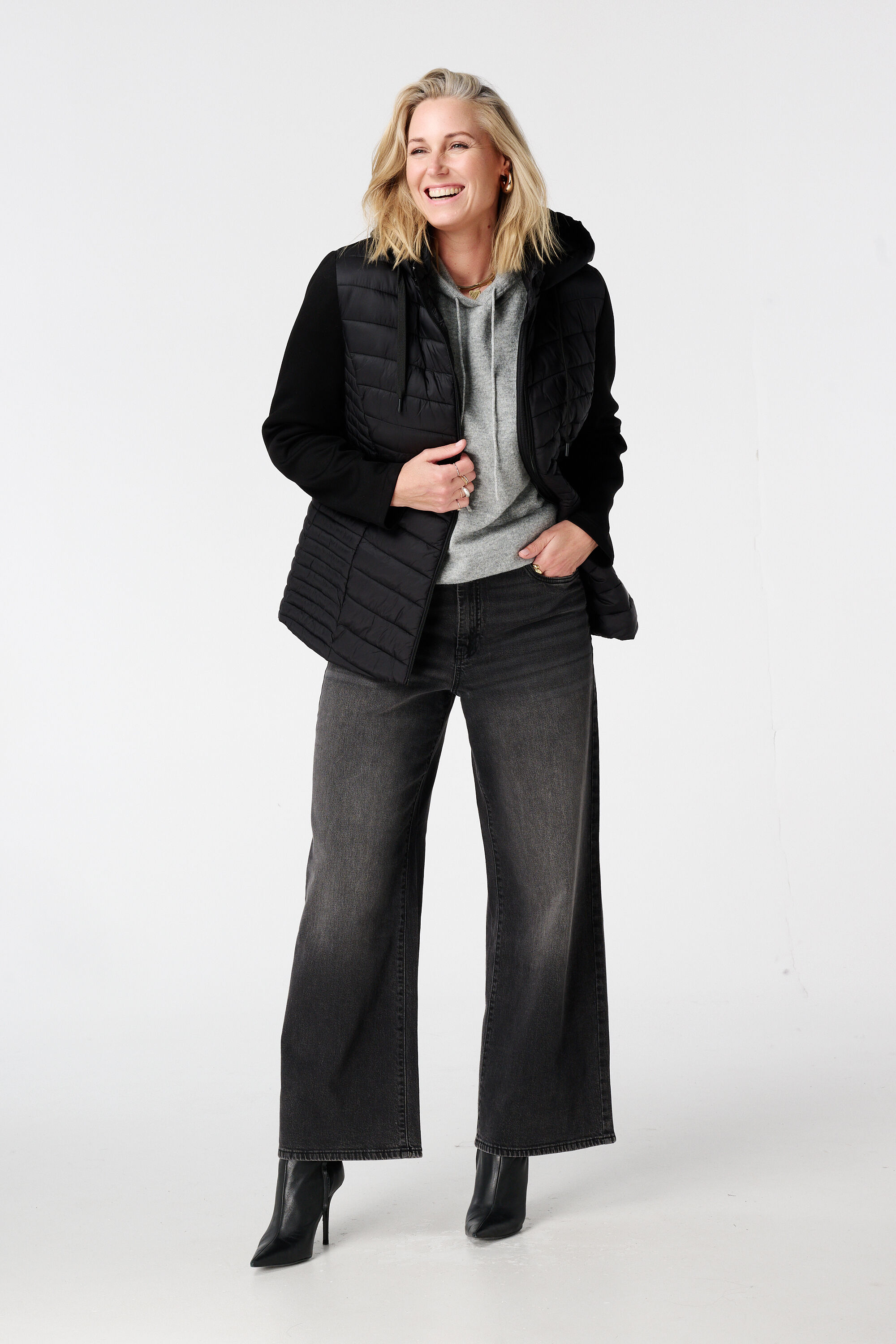 Gesteppte Jacke mit Stoff&auml;rmeln image number 5