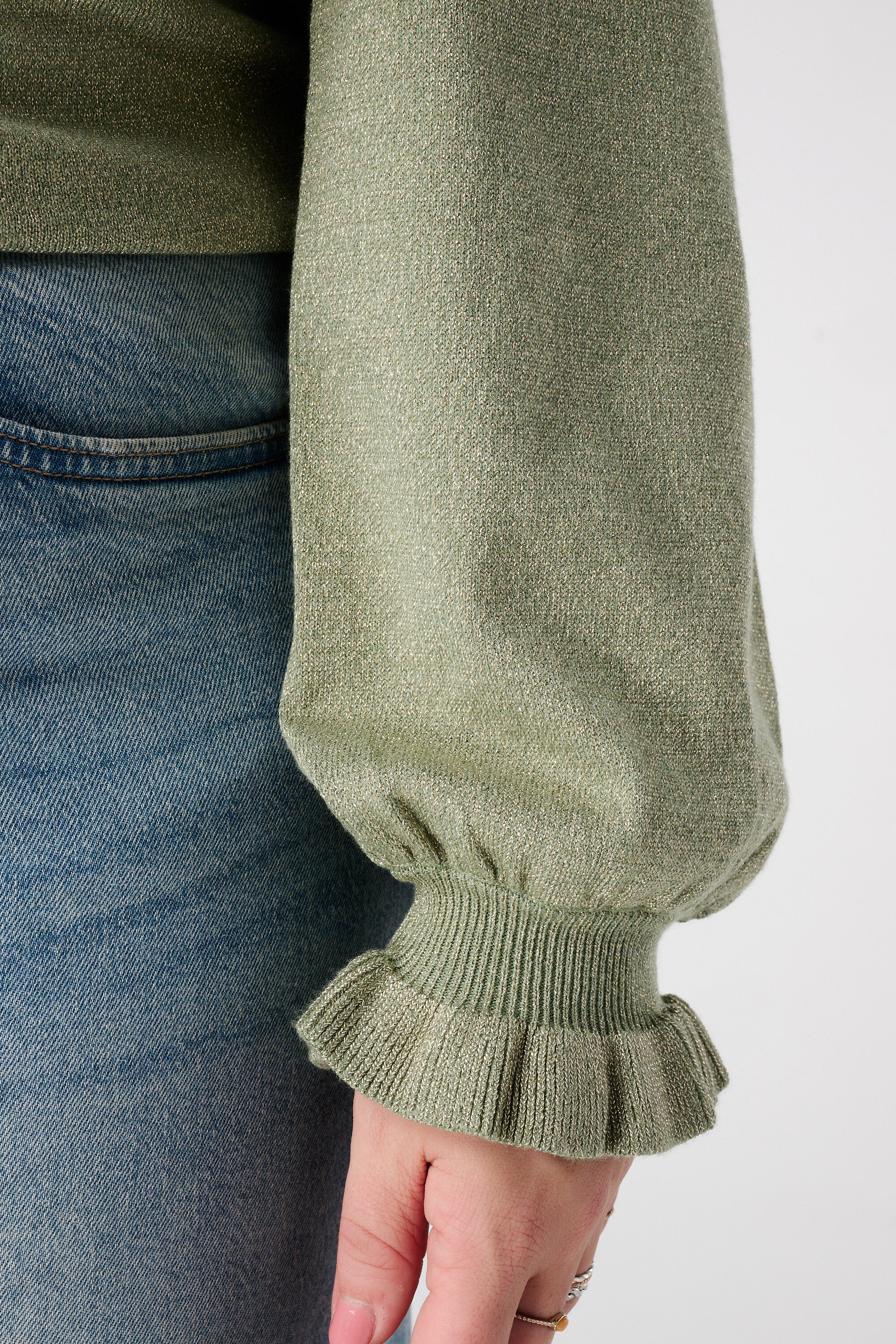 Lurex-Pullover mit R&uuml;schen&auml;rmeln image number 6