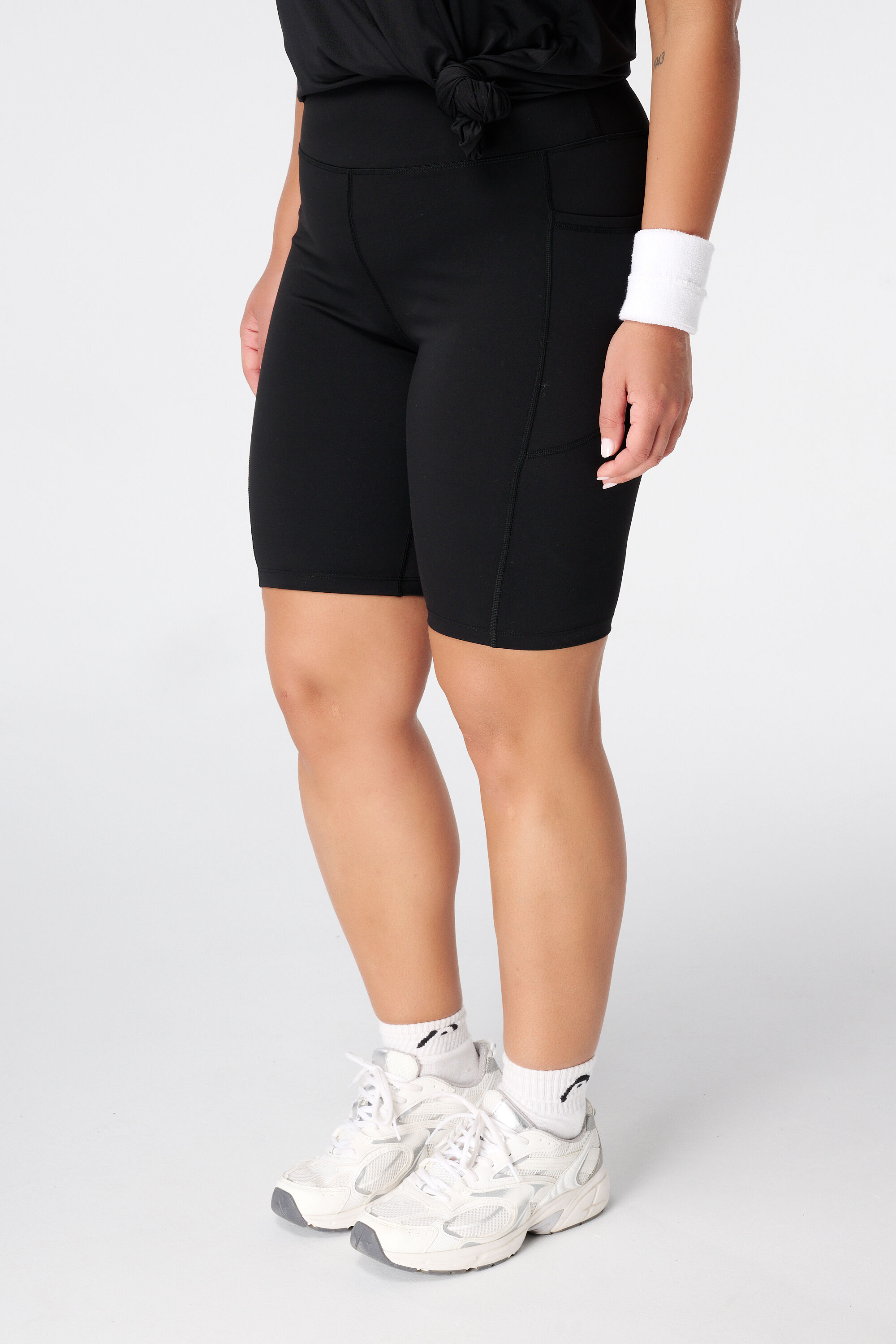 Kurze Sportlegging mit Seitentaschen image number 5