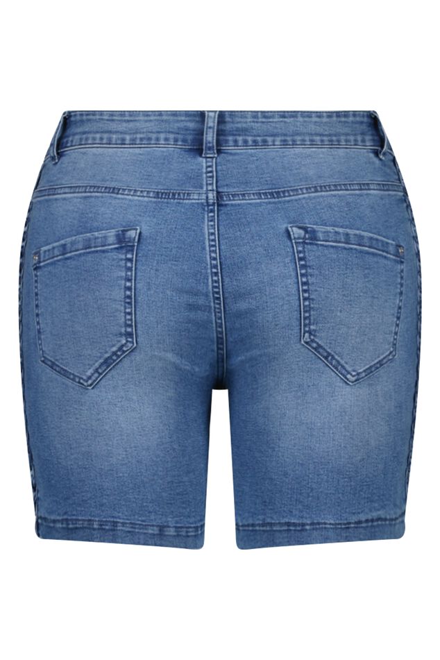 Jeans-Shorts mit geflochtener Verzierung  image number 2
