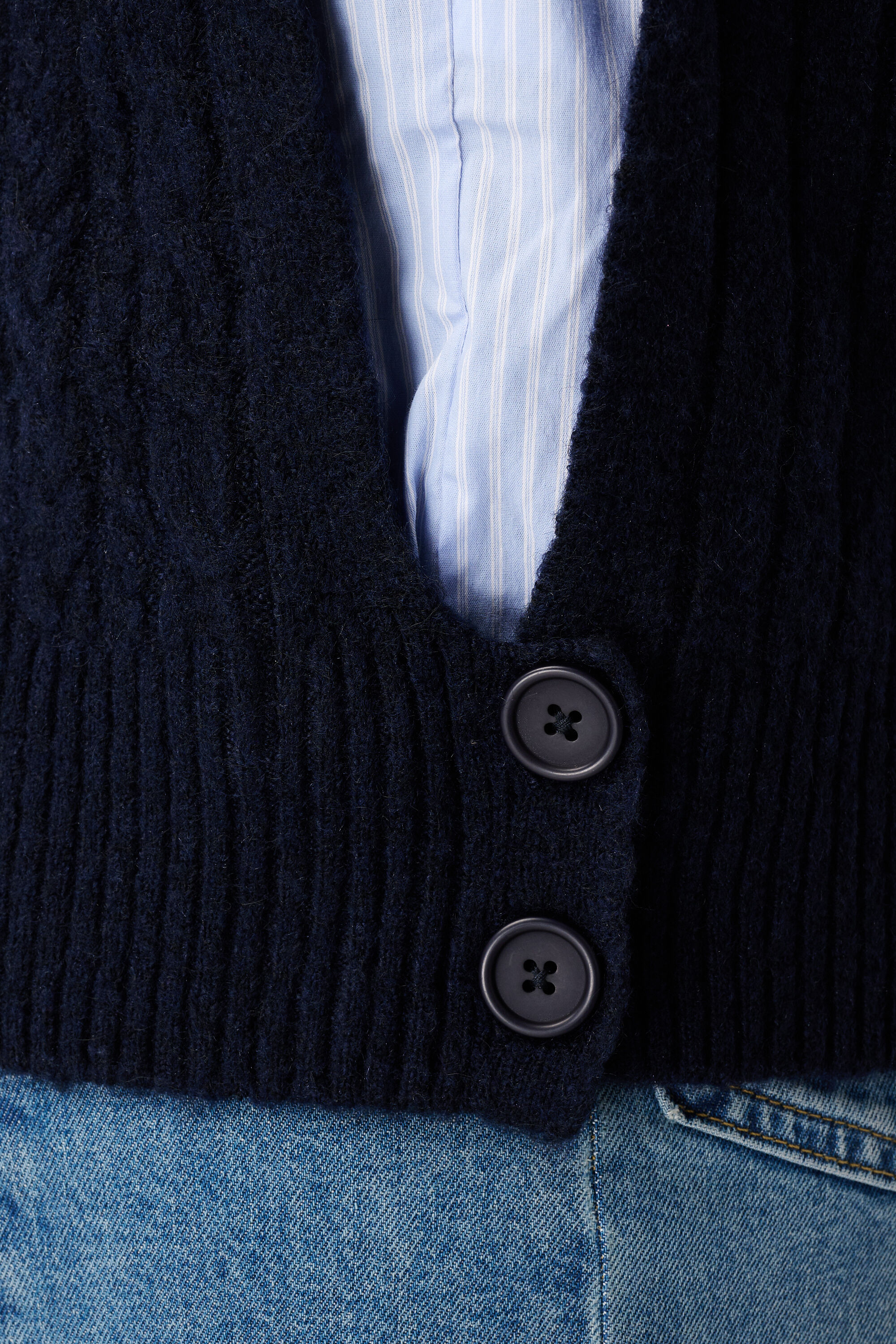 Pullover mit kontrastierenden Blusen&auml;rmeln image number 6