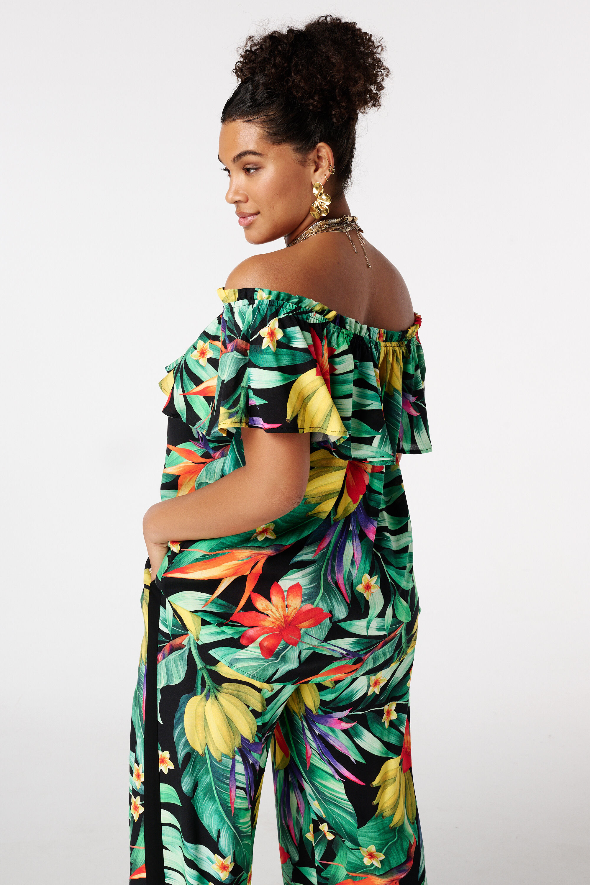 Off Shoulder Bluse image number 3