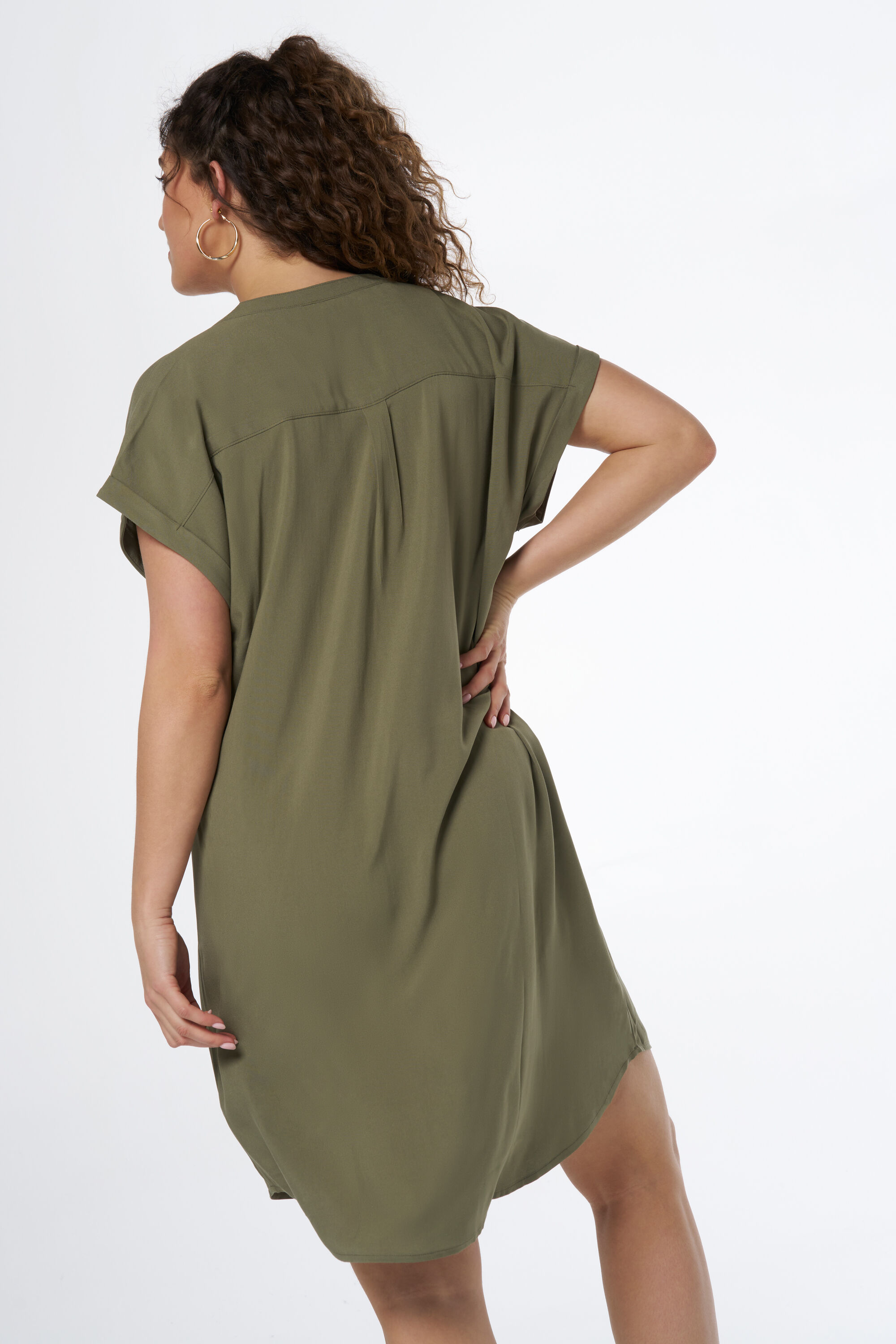Weit ausgeschnittenes kleid clearance