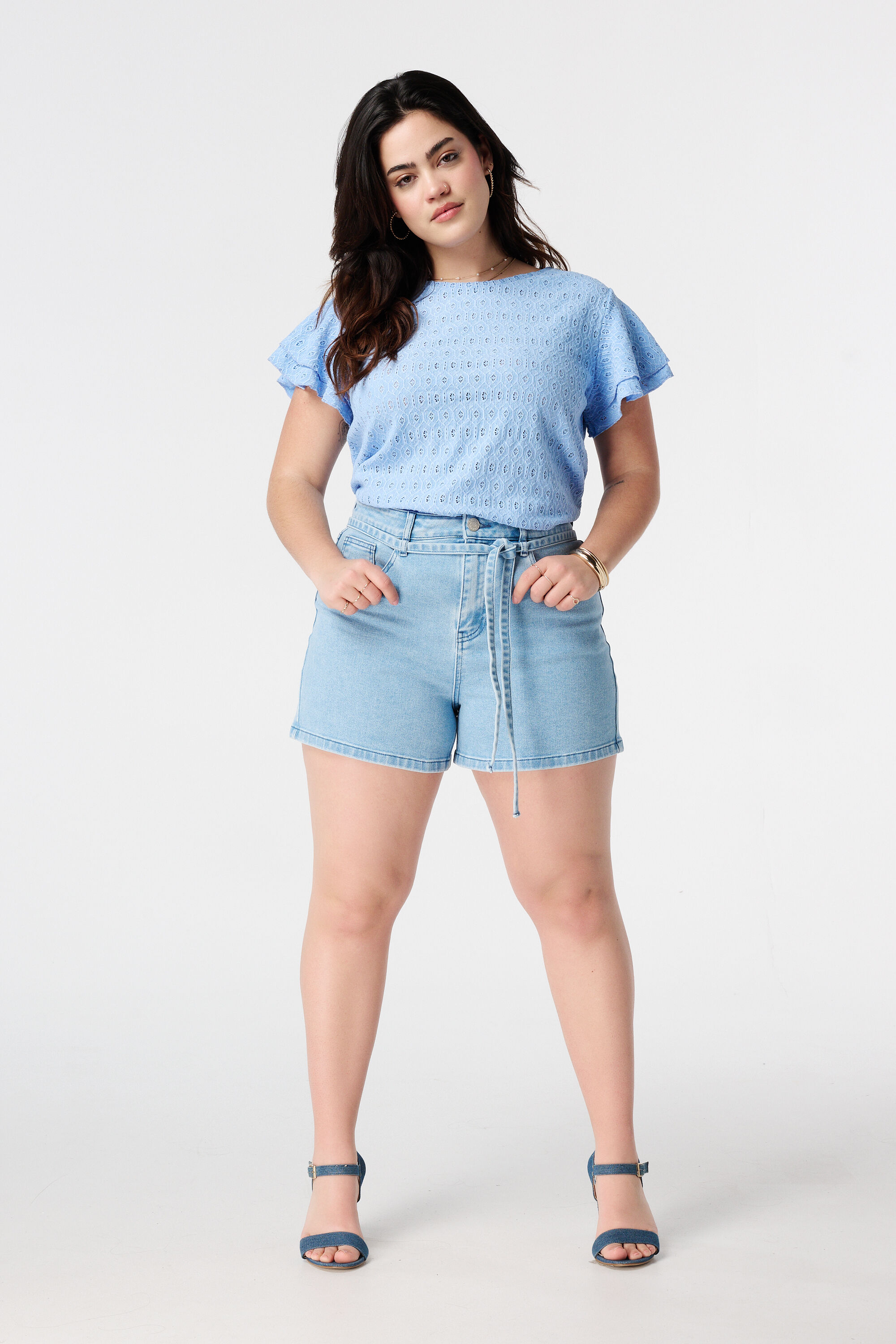 Top mit Lochmuster-Stoff image number 4