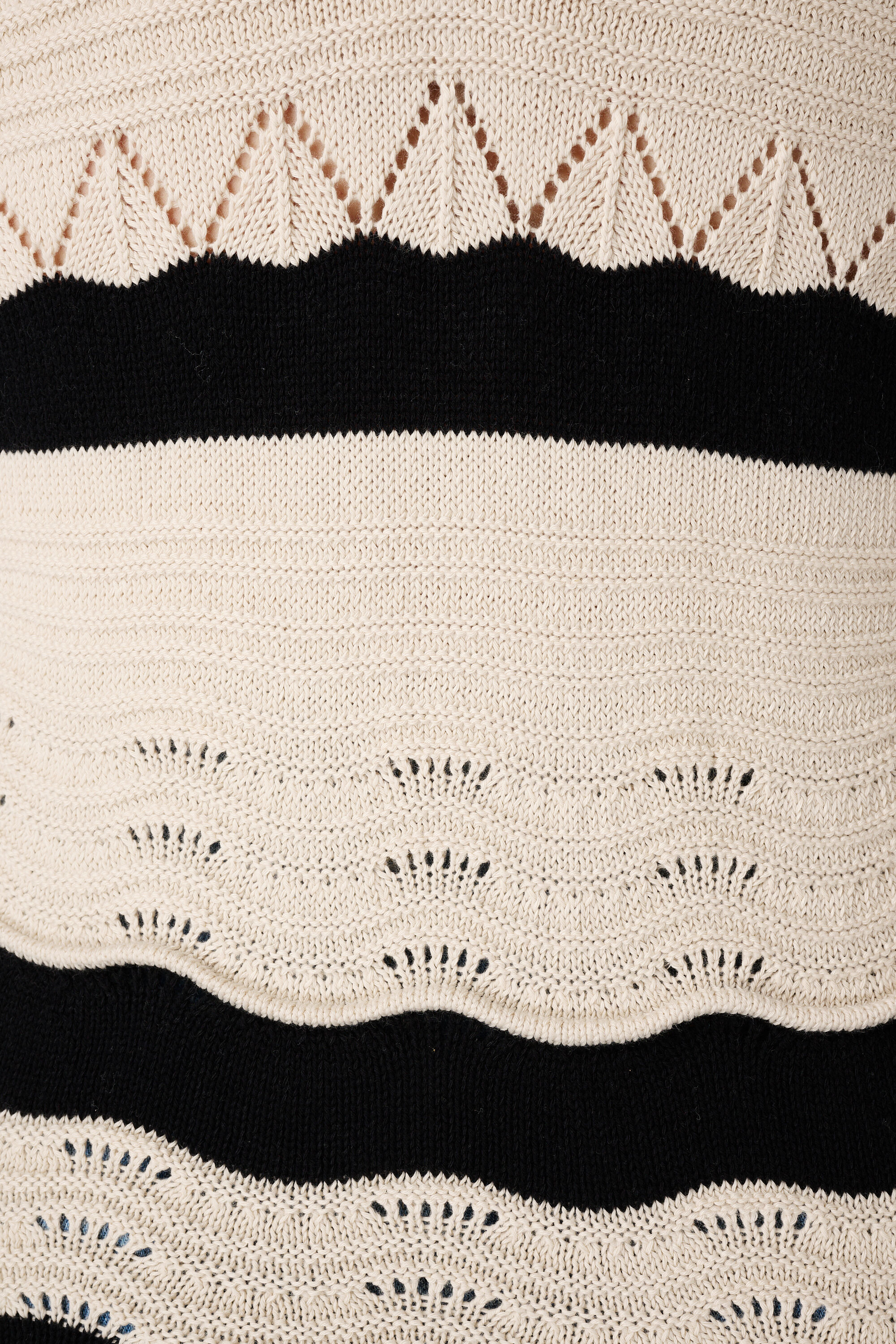 Top mit V-Ausschnitt image number 6