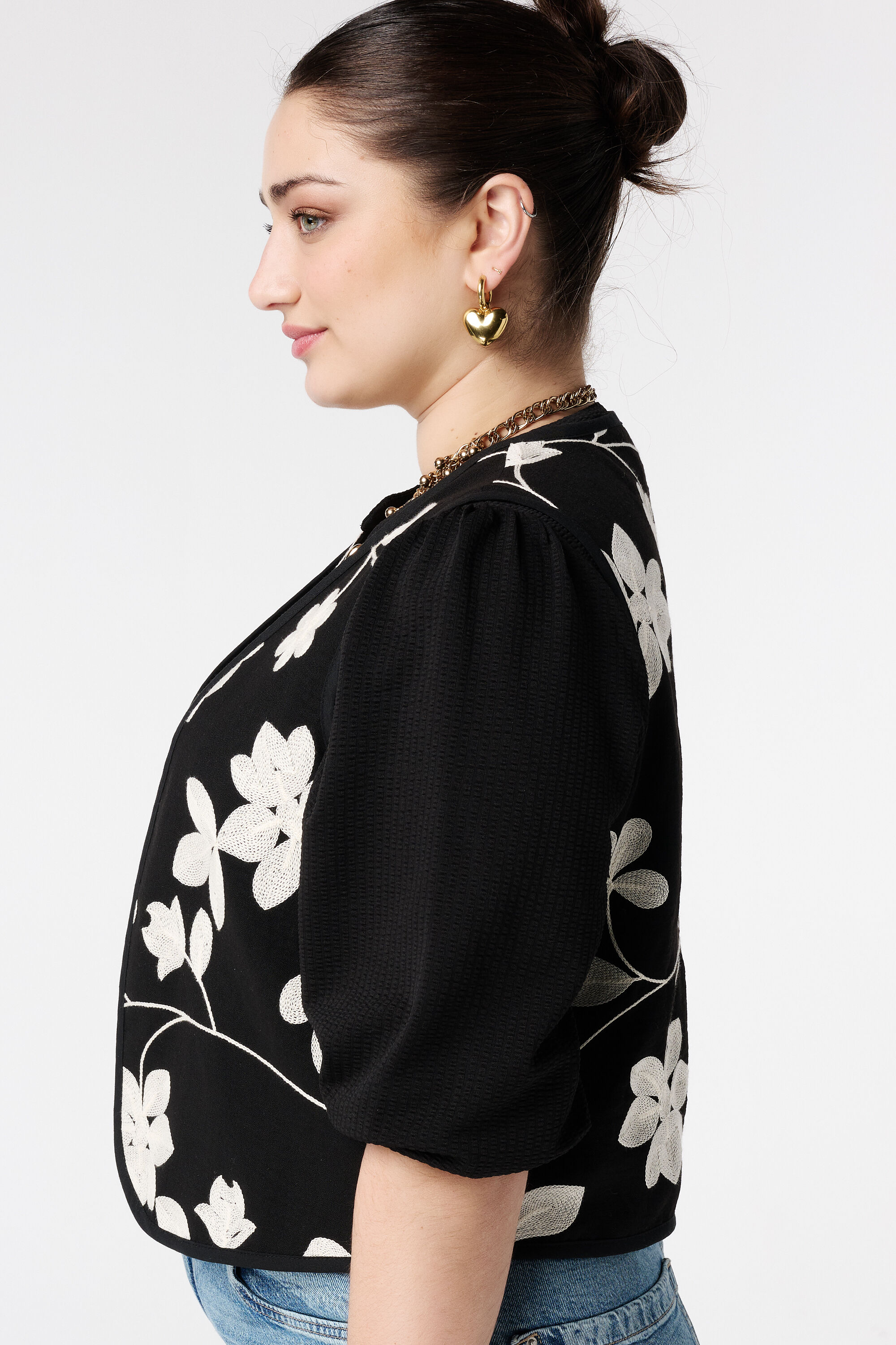 Gilet mit Stickerei image number 4