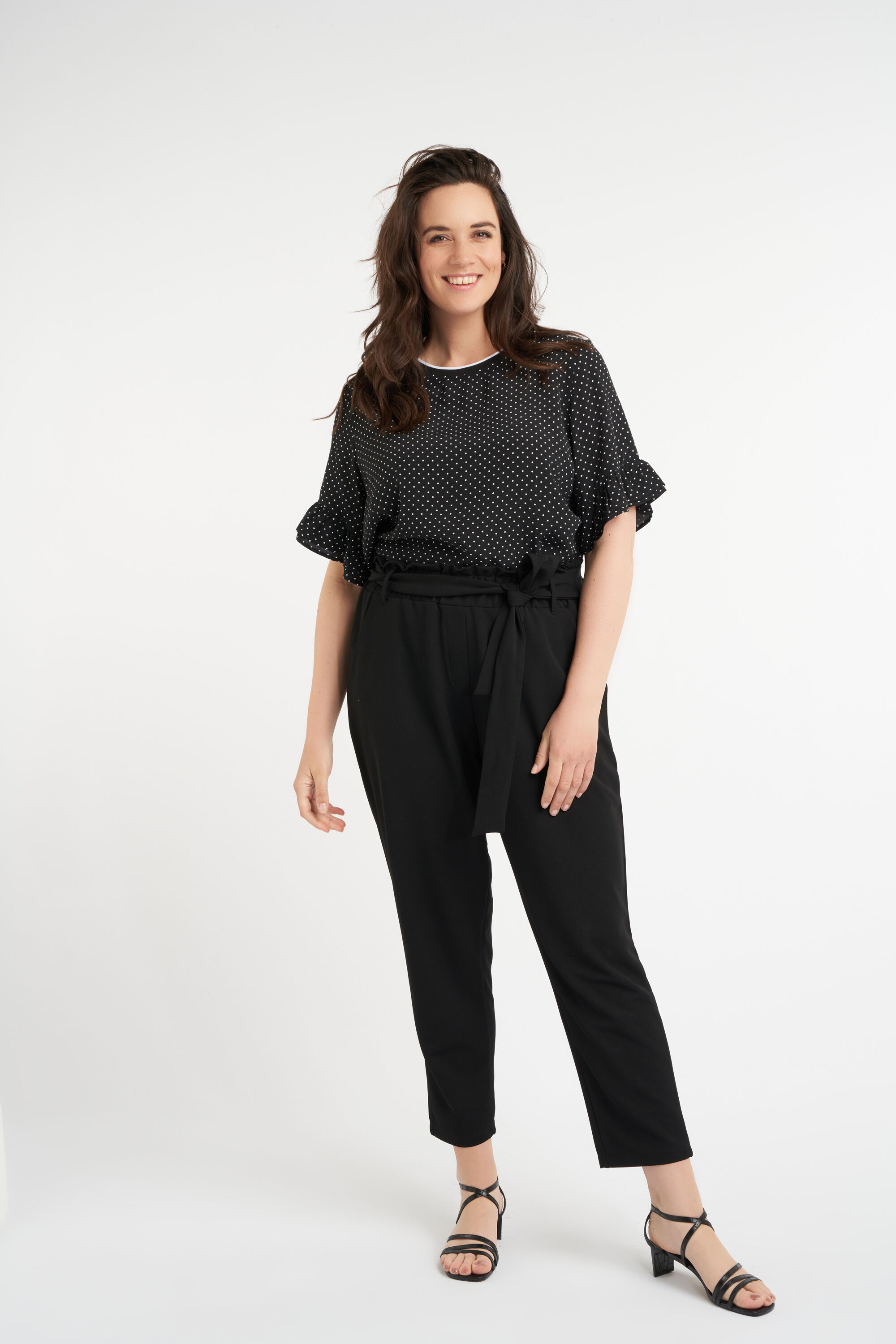 Hose mit Bindeg&uuml;rtel image number 4