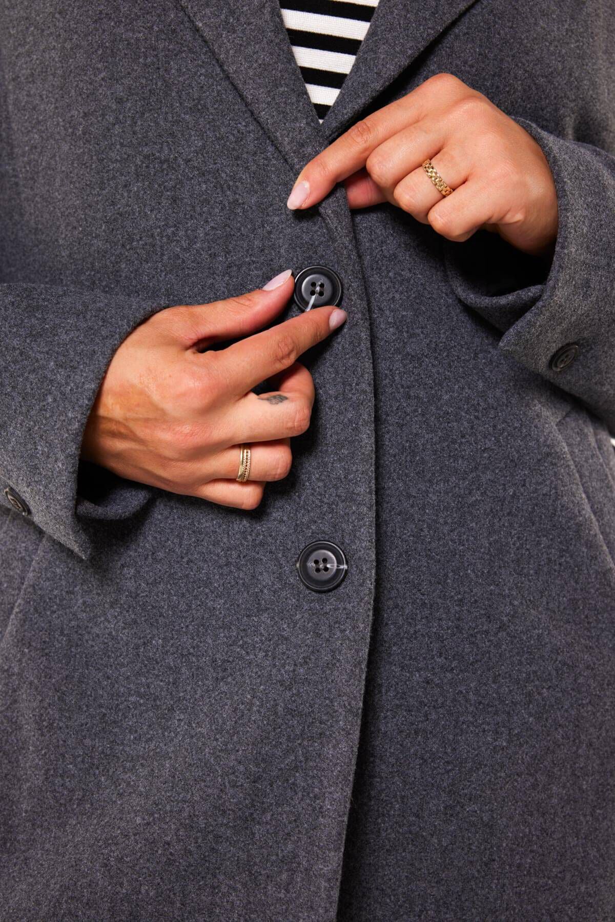 Gekn&ouml;pfte Mantel-Jacke image number 5