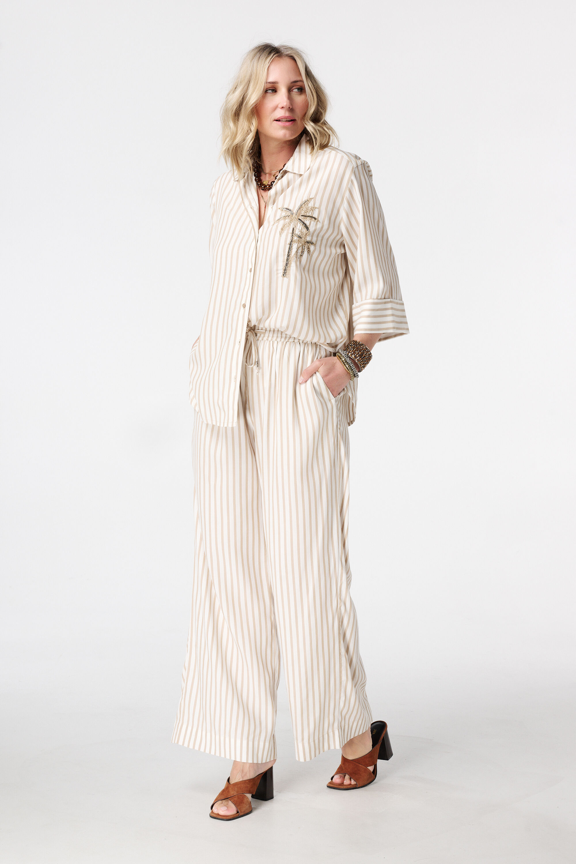 Gestreifte Bluse mit Druck image number 5